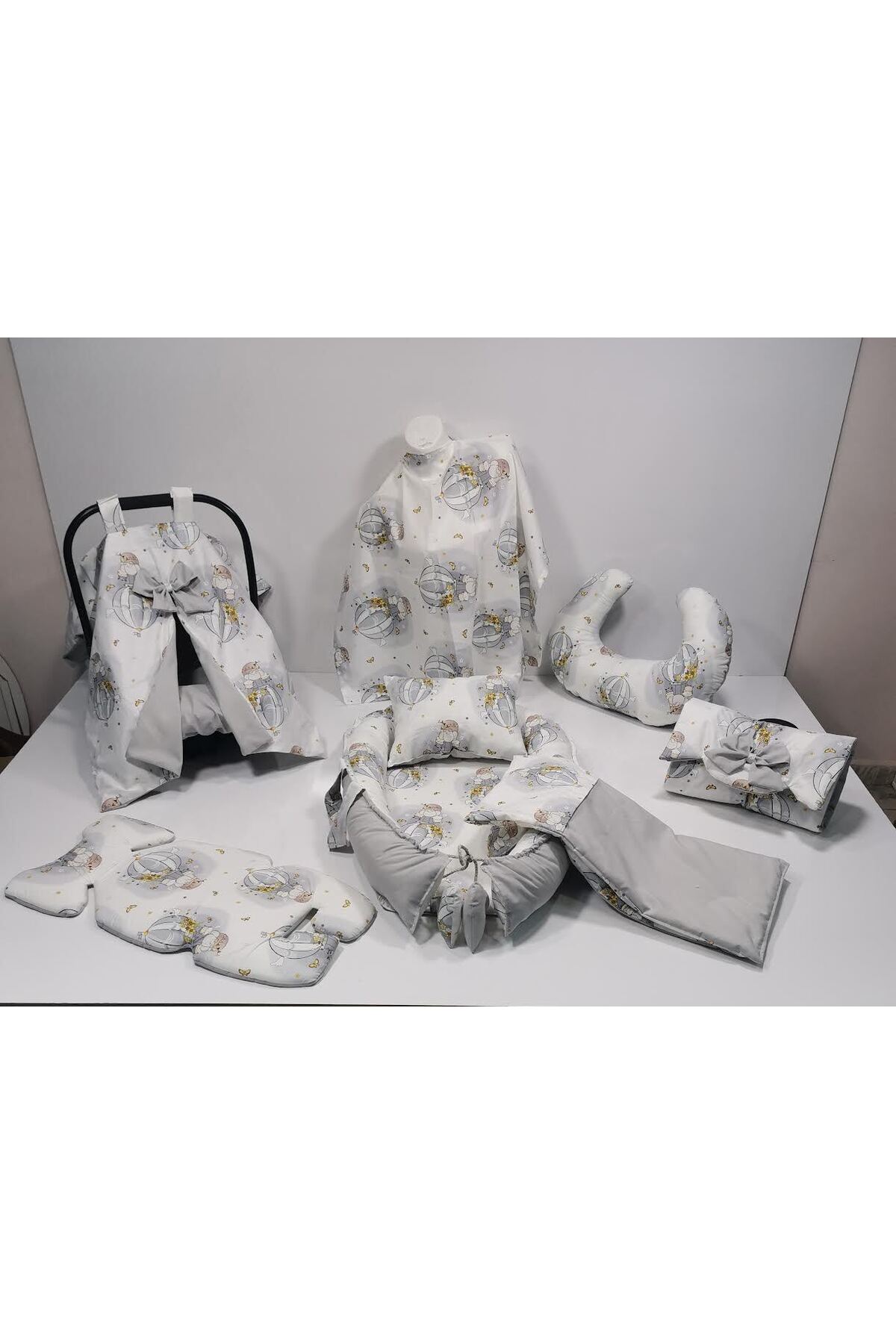 Balamira BALAMİRA GRİ BALONLU OVAL 1O LU BABYNEST SETİ