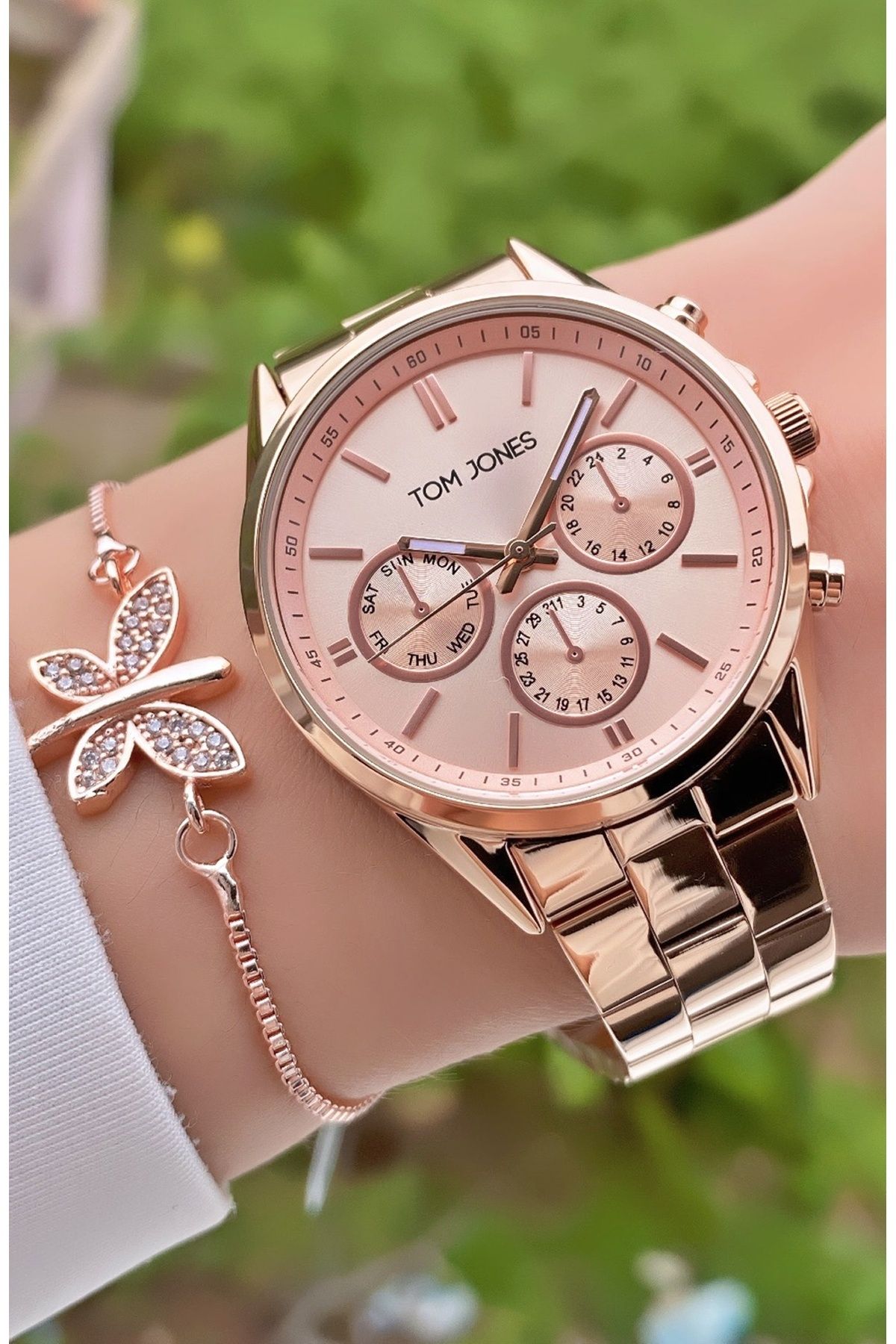 Tom Jones Marka Rose Gold Renk 2 Y l Garantili Su Gecirmez Kad n Kol Saati Bileklik Fiyat Yorumlar Trendyol