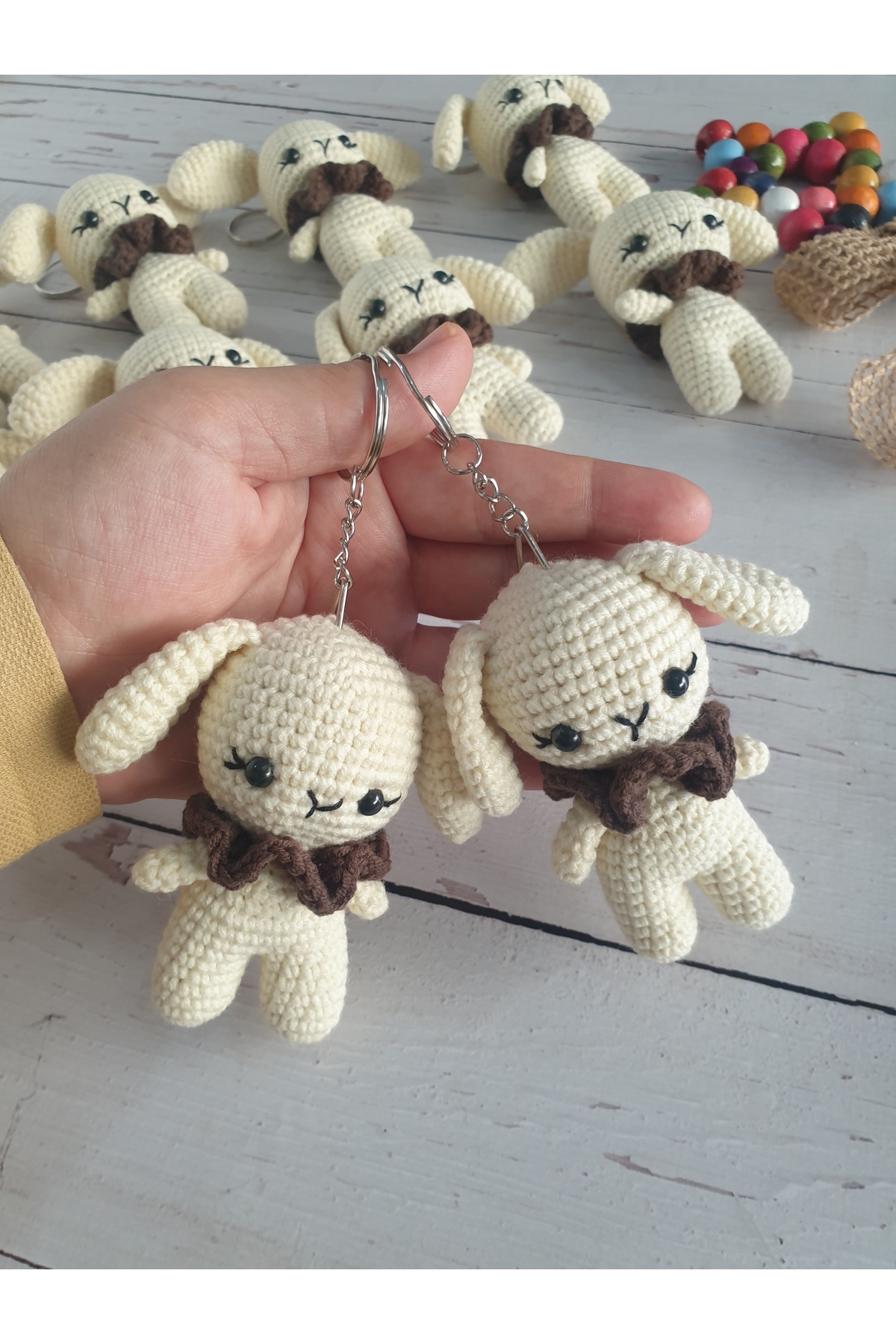 Amigurumi örgü tavşan minik anahtarlik 2