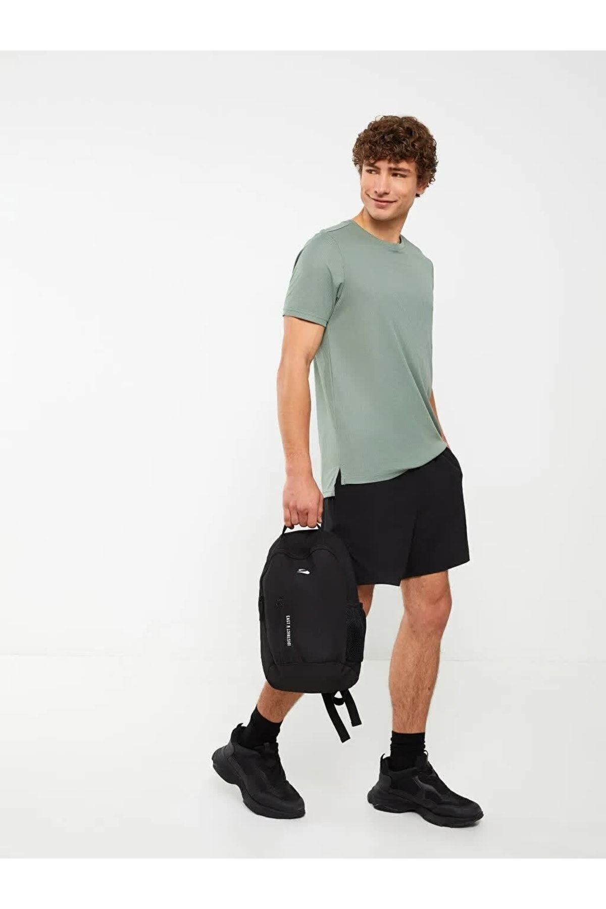 کوله پشتی مردانه مشکی LC Waikiki | W22952Z8 اورجینال - تصویر 4