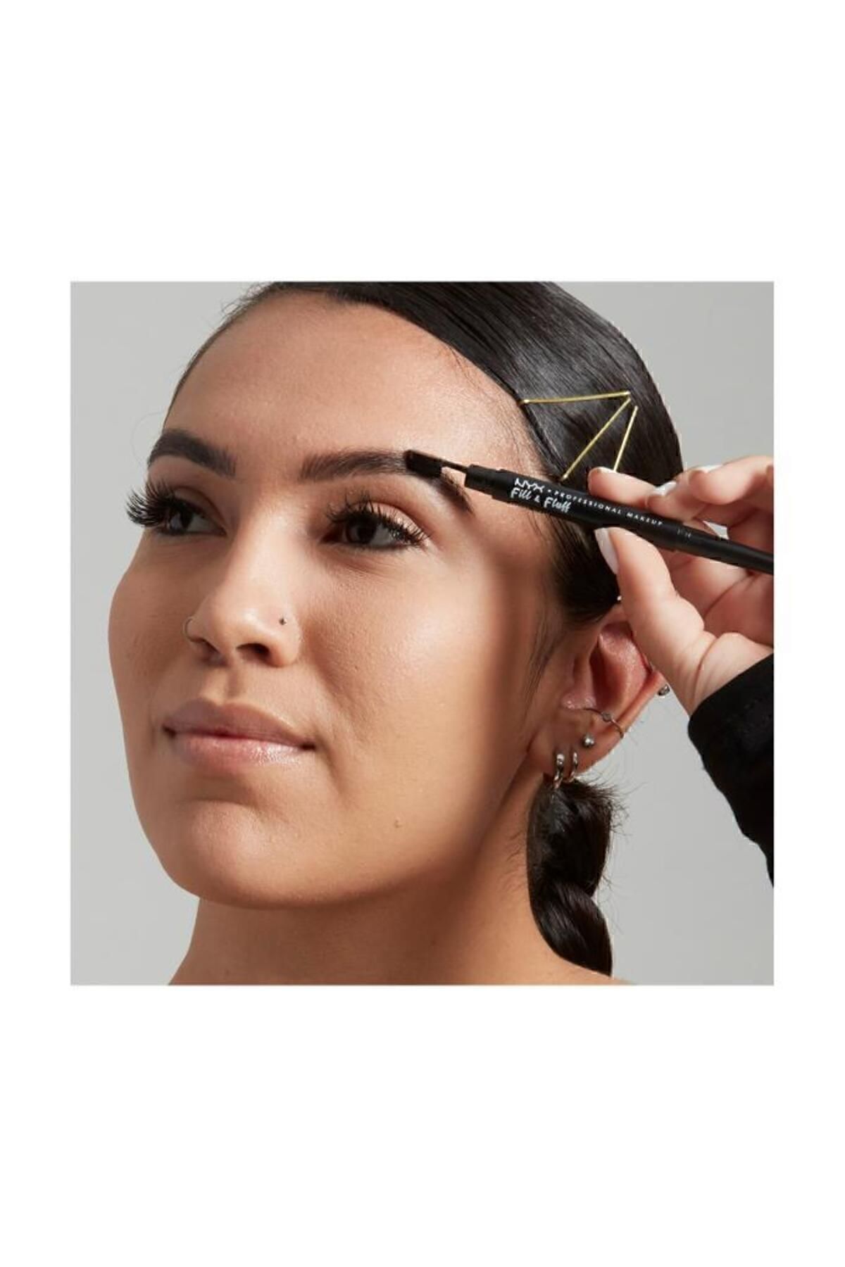Fill & Fluff Eebrow Pomade Pencil مداد ابرو - Clear NYX Professional Makeup