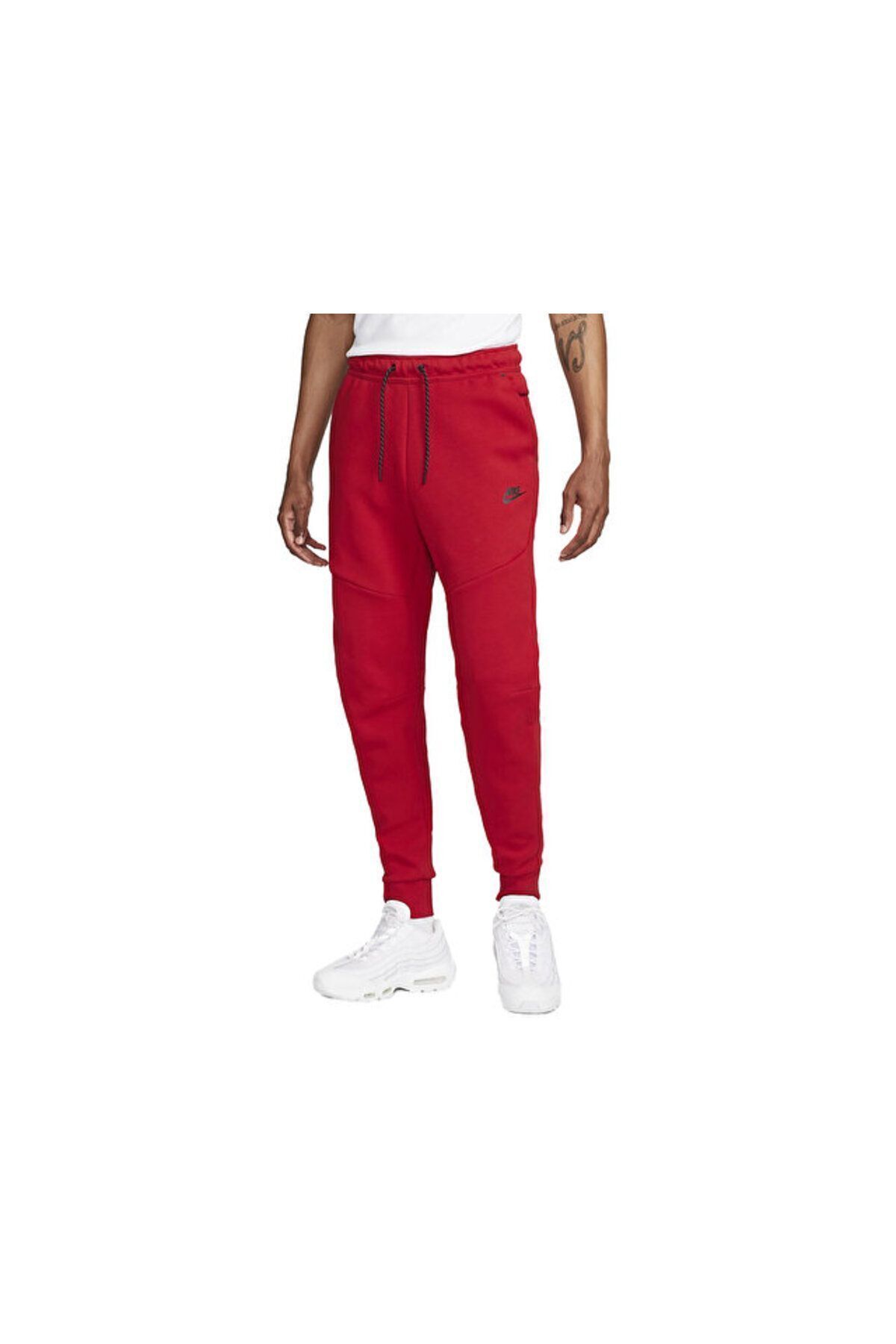 Nike tech fleece pants foot locker clearance