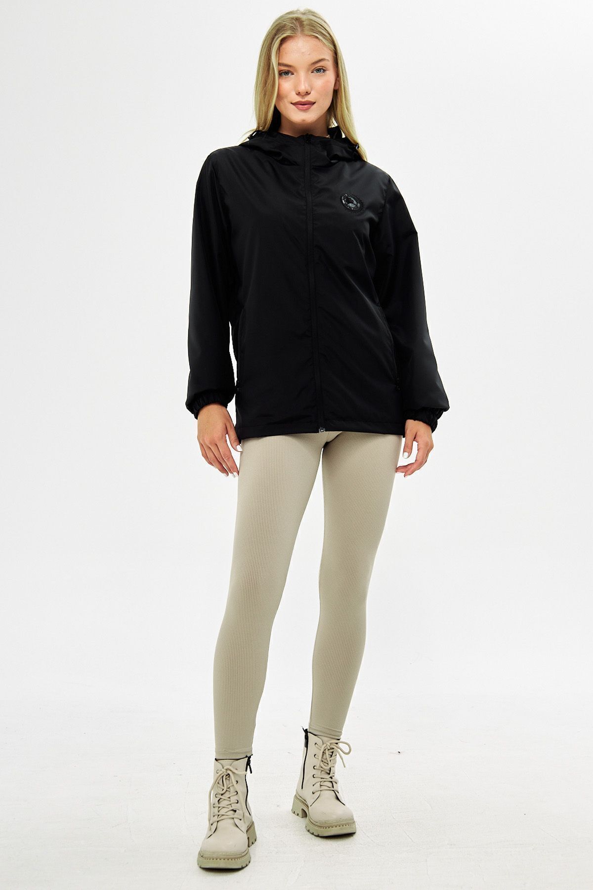 river green  Kadın Siyah Astarlı Suya Dayanıklı Kapüşonlu Cepli Yağmurluk - Rüzgarlık Ceket - Görsel 2