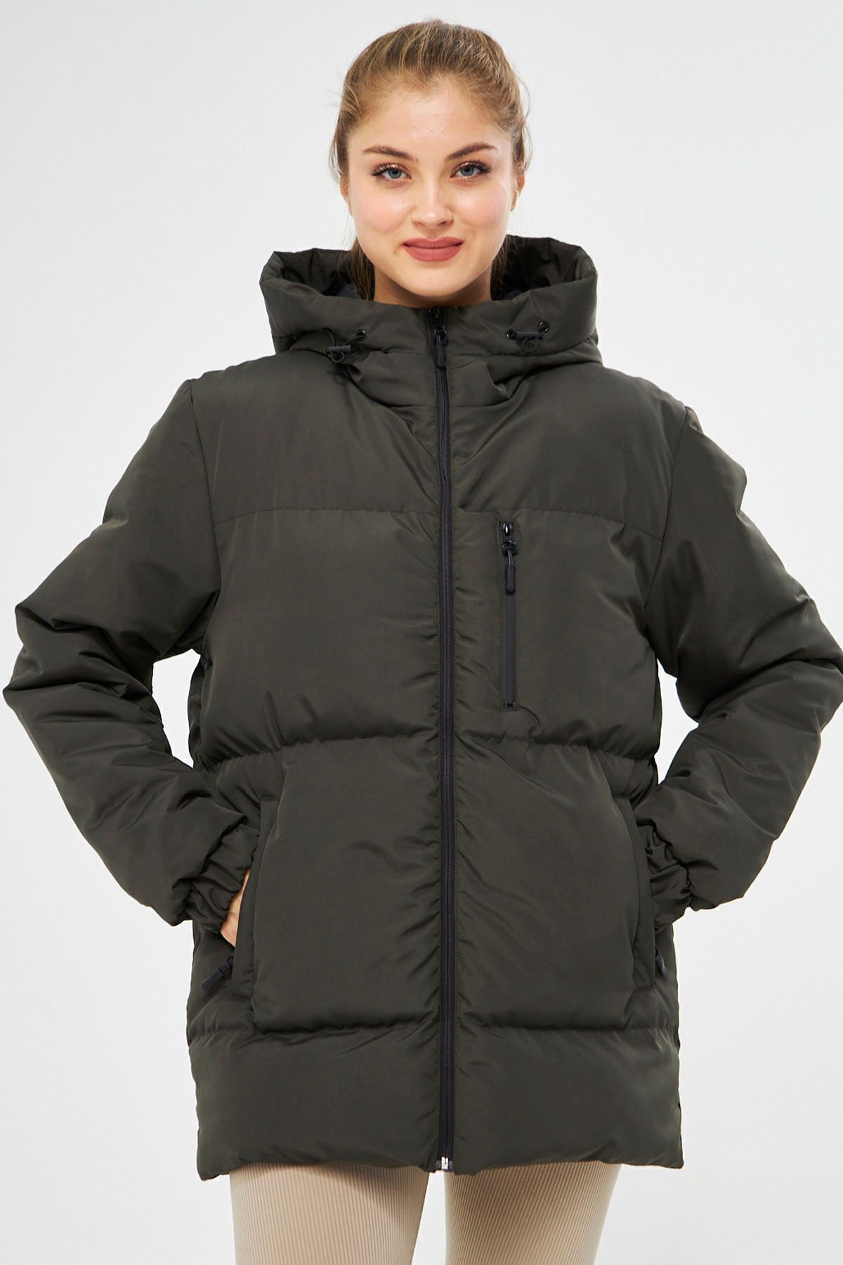 RİVERCLUP Kadın Haki Içi Elyaflı Rüzgar Geçirmez Kapüşonlu Şişme Spor Kışlık Mont