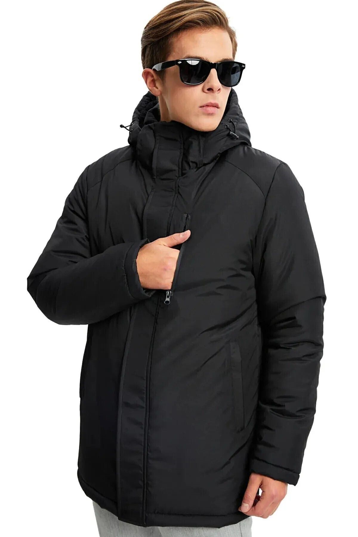 https://cdn.dsmcdn.com/ty1535/product/media/images/prod/QC/20240910/12/d593fd82-73fe-3345-b23c-bbedc4bb06cf/1_org_zoom.jpg