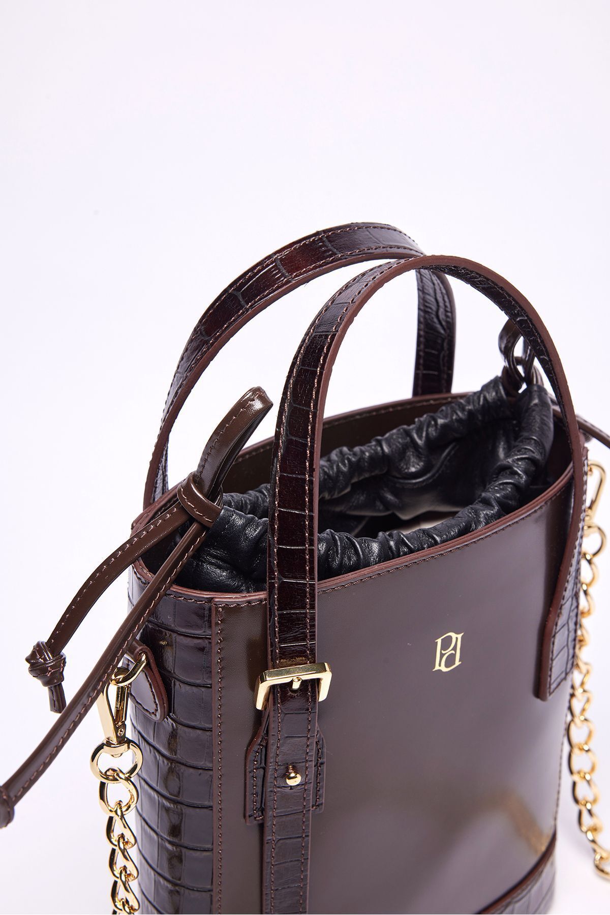 Pilea-Refined Style Leather Cylinder Shoulder Bag with Gold Chain Detail - My 4