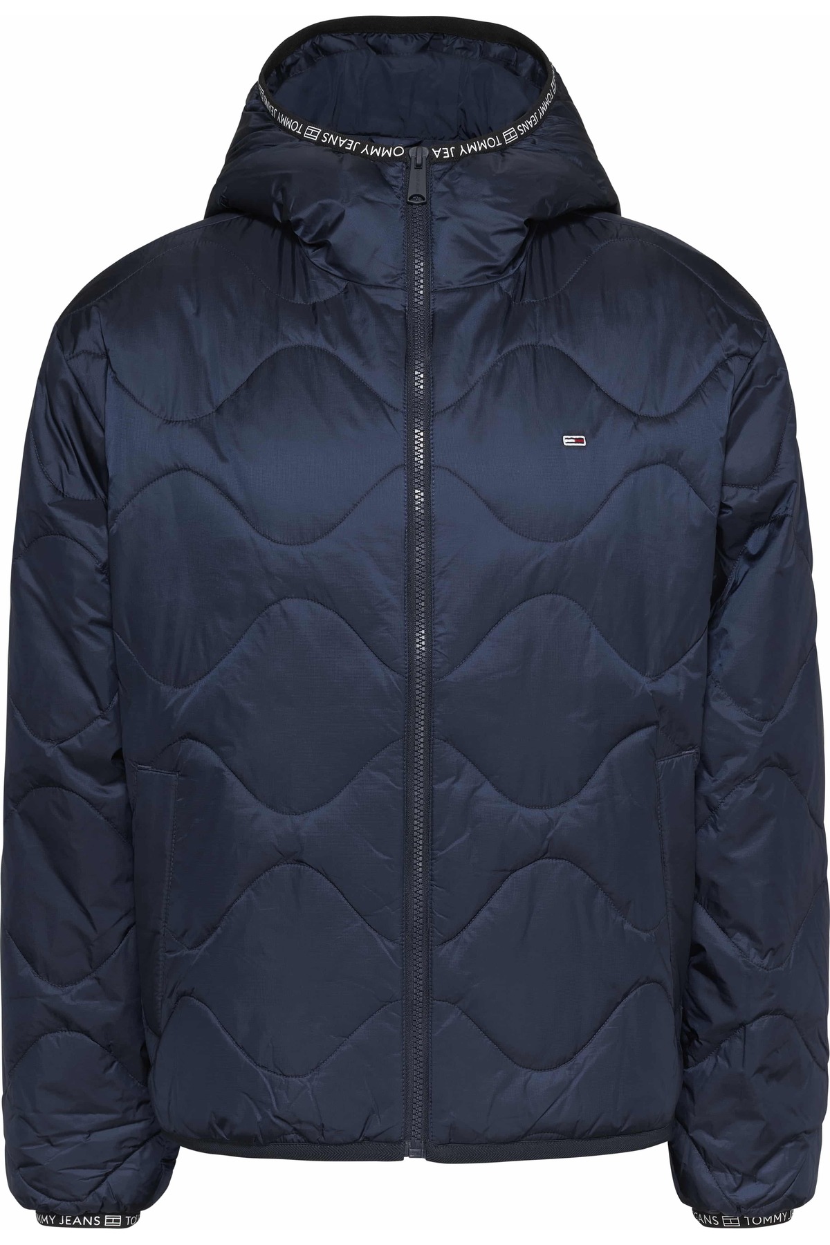 Tommy Hilfiger  Tommy Jeans Kadın Kapüşonlu Kapitone Şişme Mont