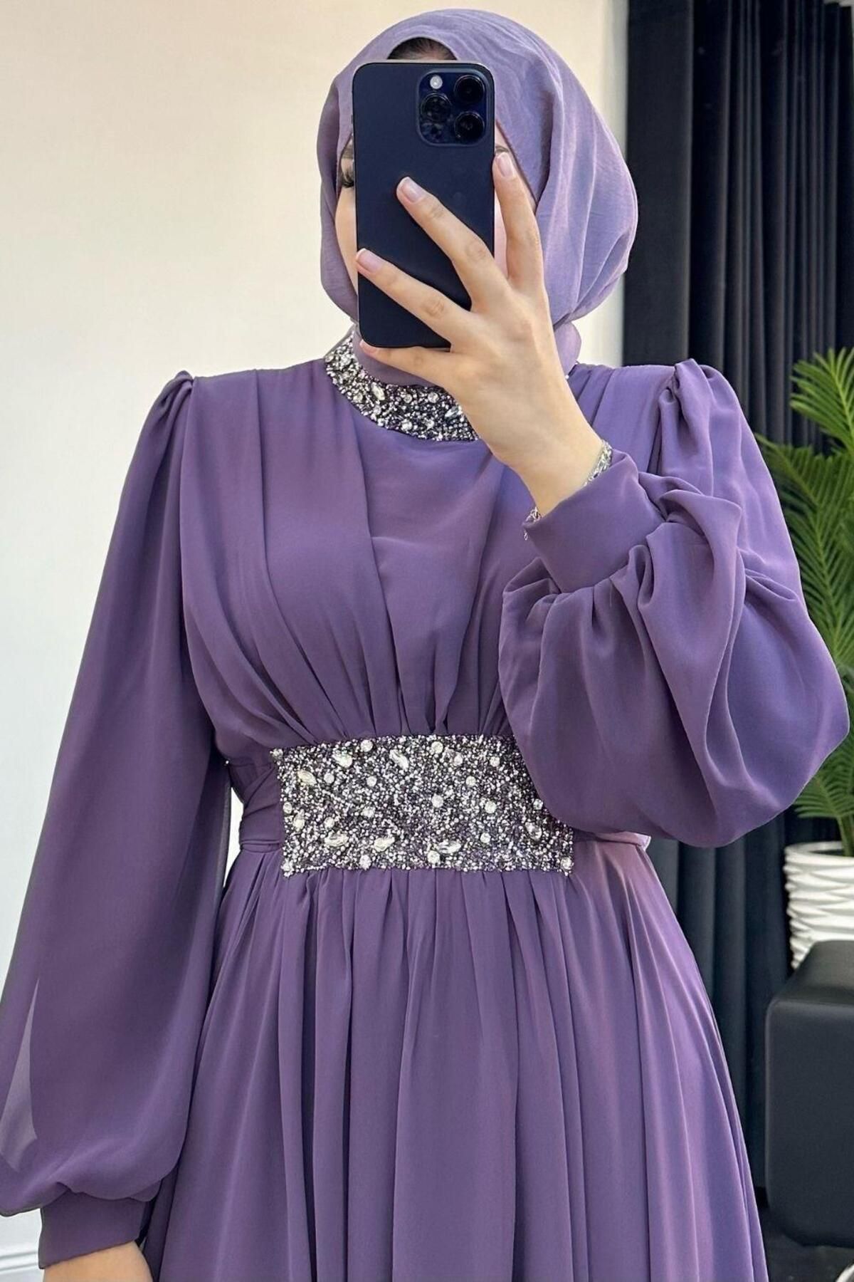 لباس شب پوشیده بنفش زنانه شبانه نوعی پارچه ابریشمی MERVEN AKYÜZ