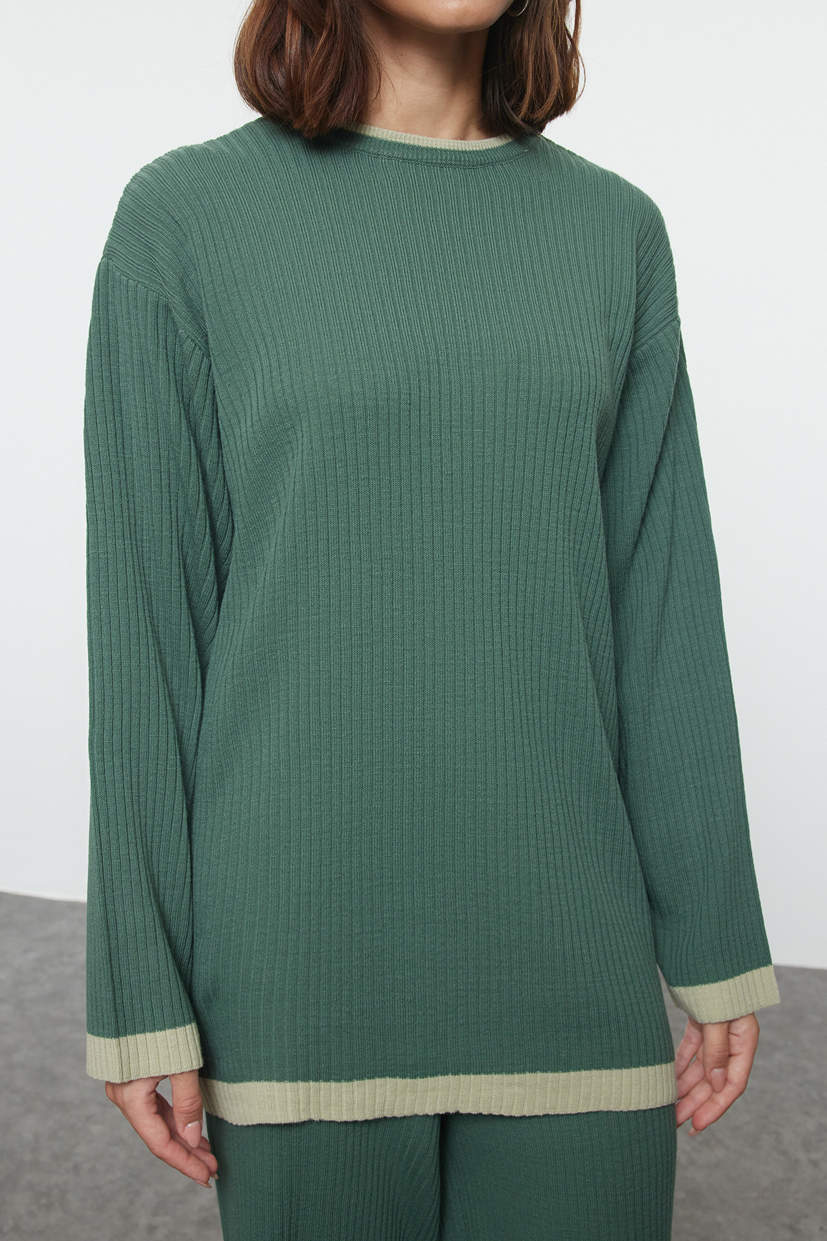 Trendyol Modest Zestaw dzianinowy Petrol Green - kolorowe i z lamówką, Tctaw25Us00059