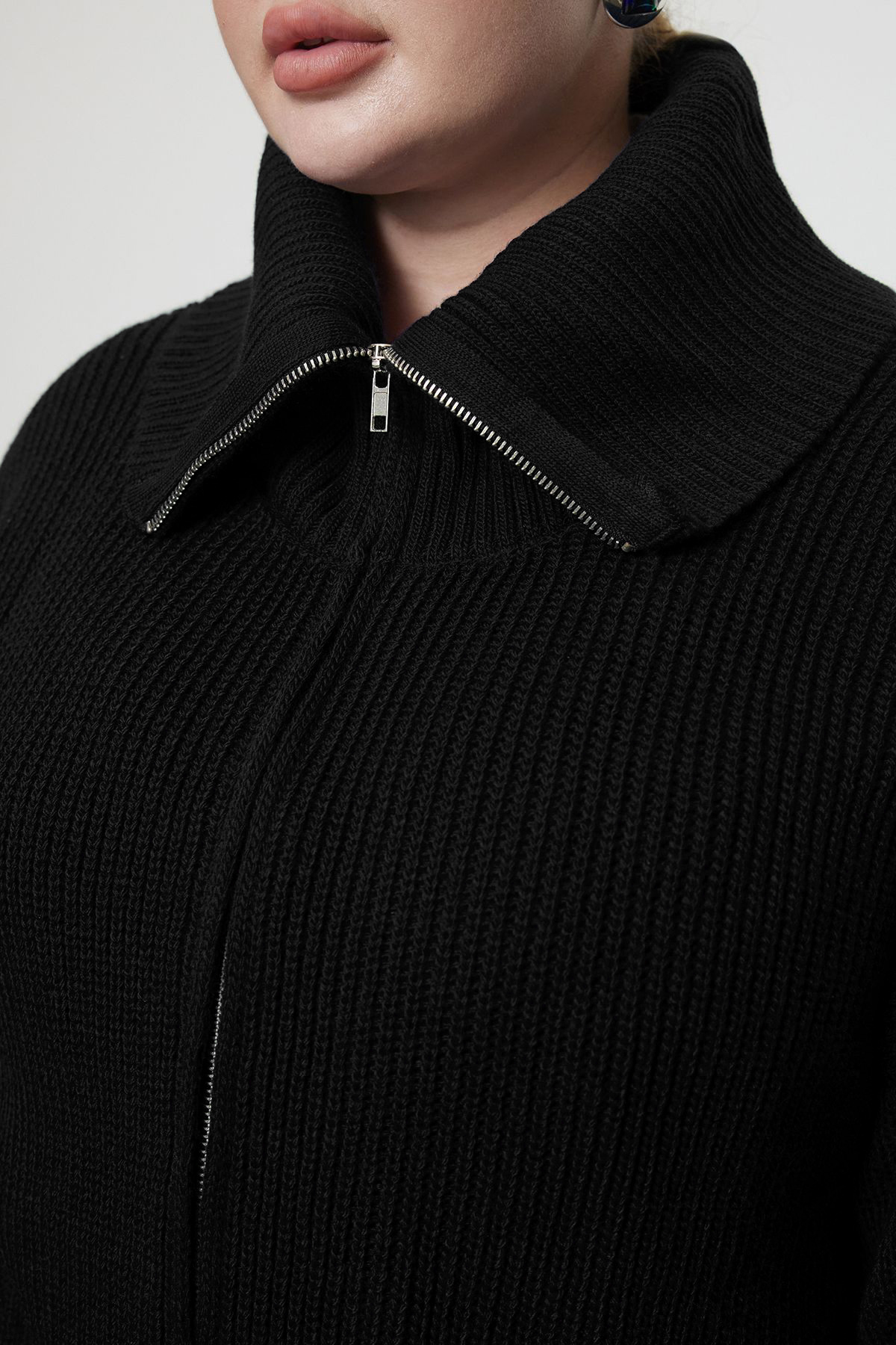 Trendyolmilla  Siyah Devrik Yaka Fermuarlı Triko Hırka TBBAW25AV00009 - Görsel 9