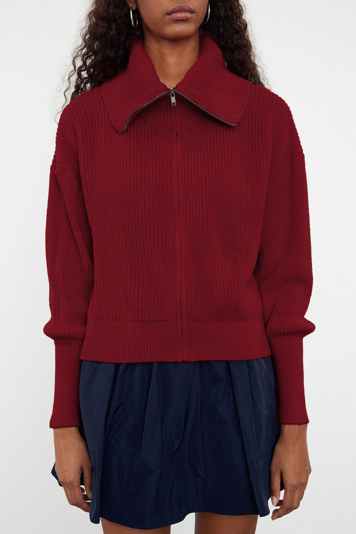 Trendyol Collection Czerwony kardigan z dzianiny z kołnierzykiem typu „kołnierz w kolorze claret” i zamkiem błyskawicznym, szeroki krój - Twoaw24Hi00072