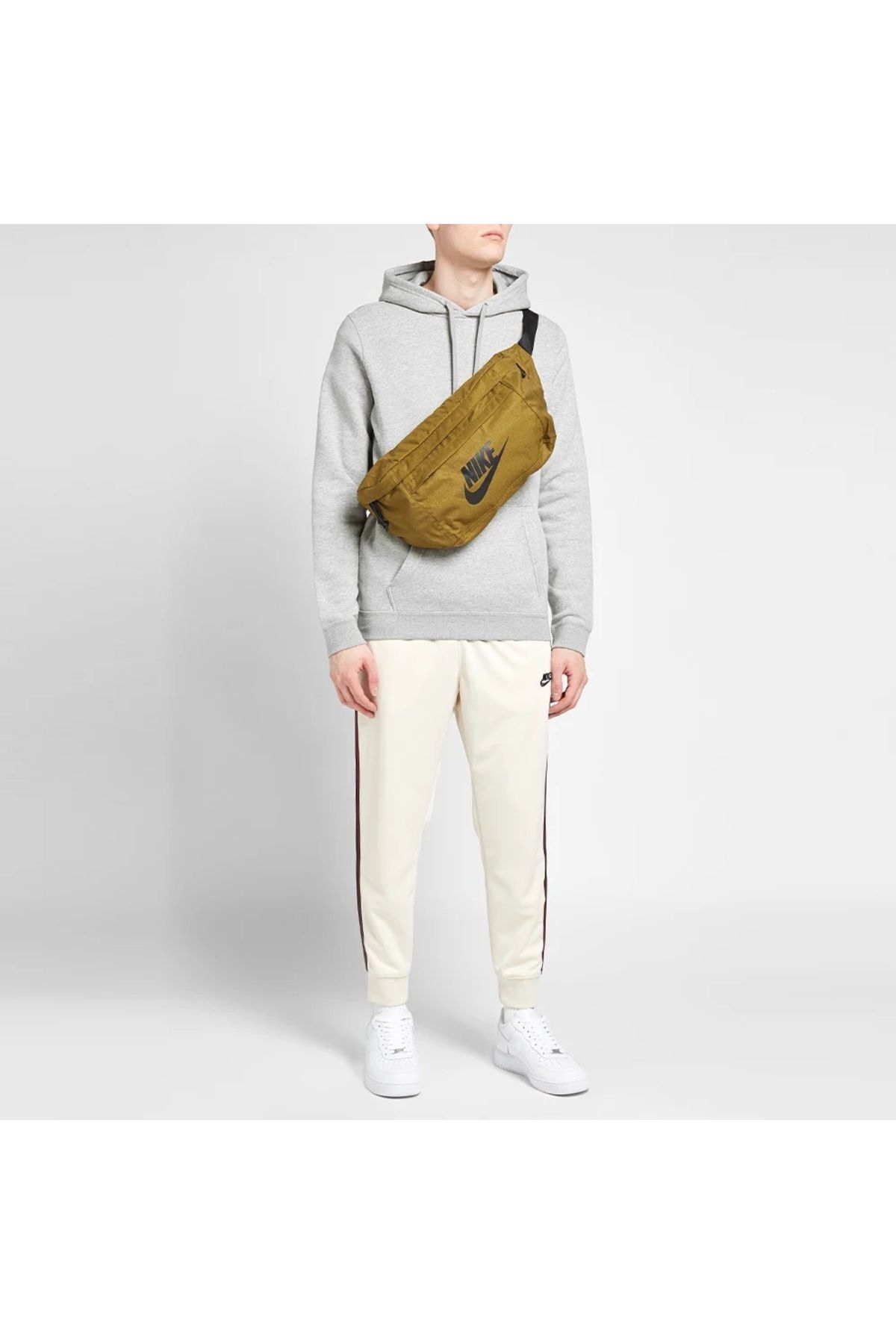 Nike Tech Hip Pack 10 litre Spor canta Fiyat Yorumlar Trendyol