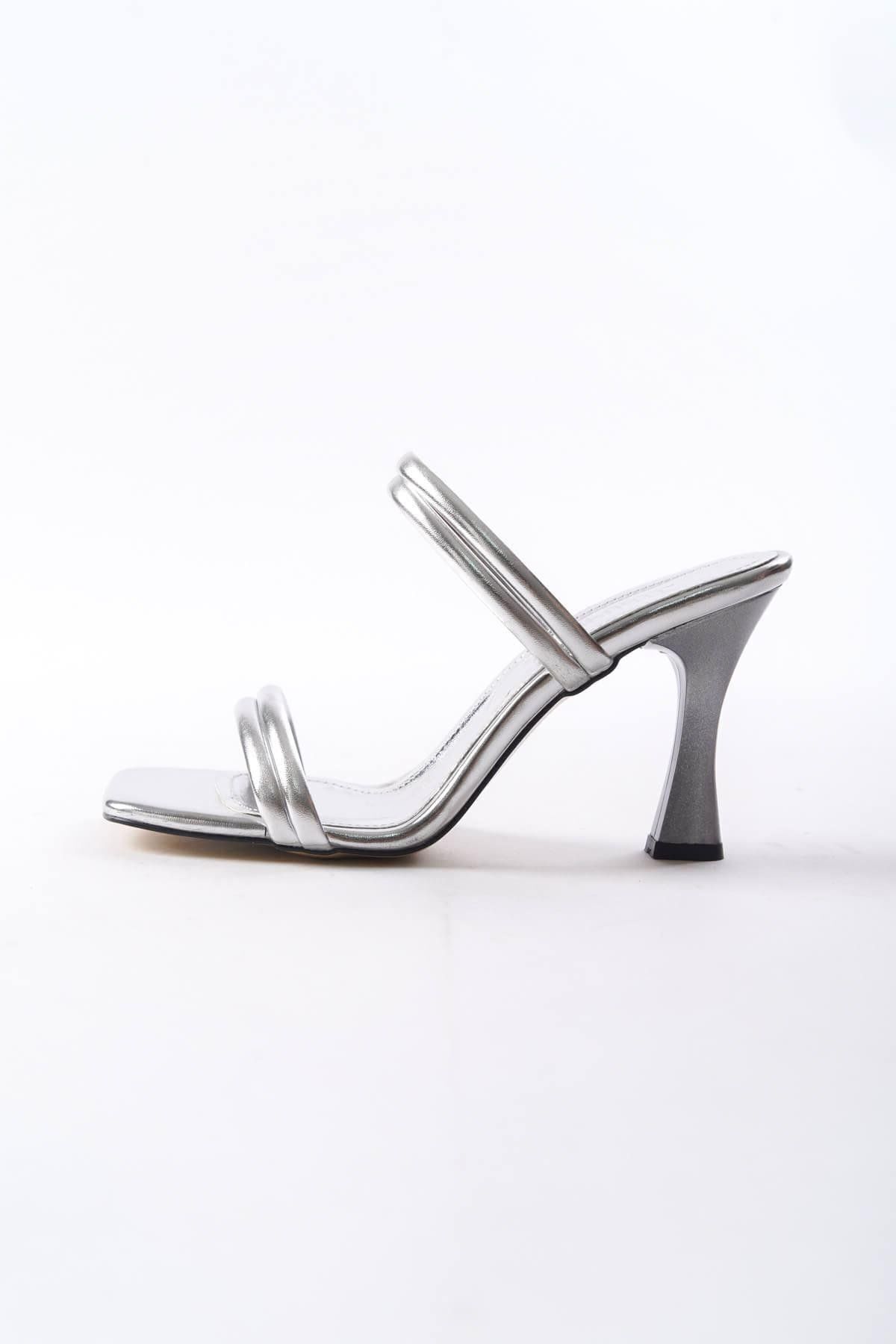 Preshley-9 cm Silver Goblet Heeled Women's Slippers 2