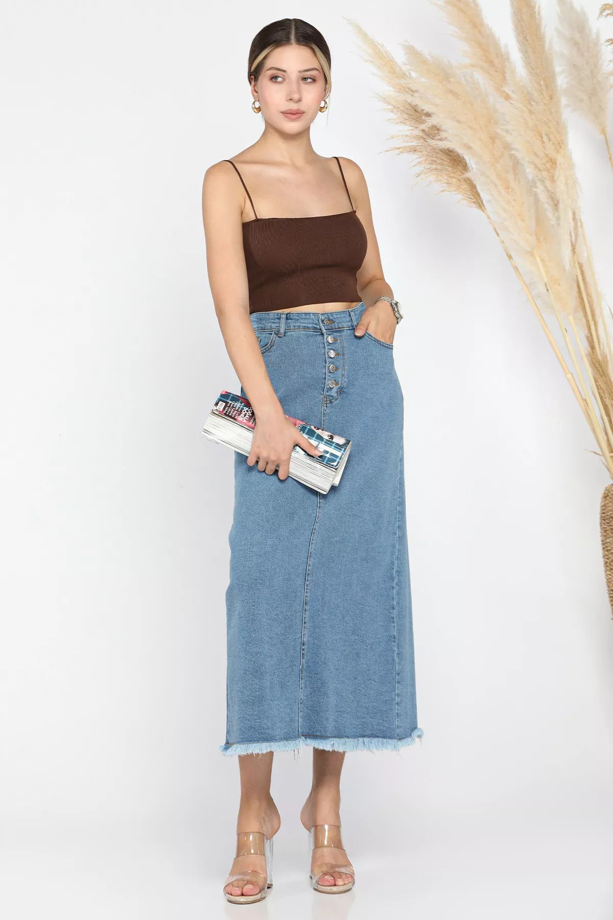 complete the look image