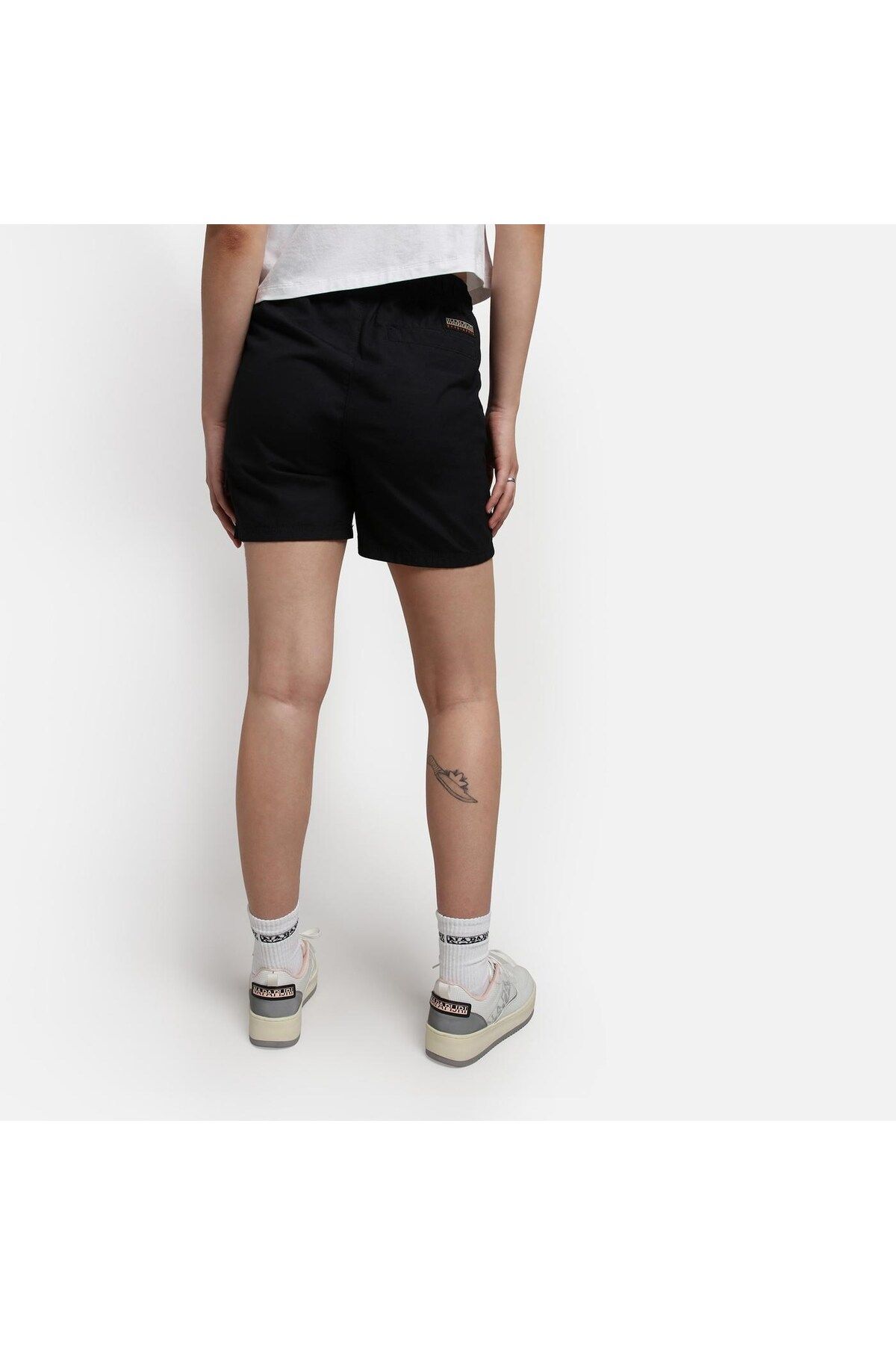 Napapijri-Pantaloni scurți N-Dru W pentru femei - Design confortabil 5