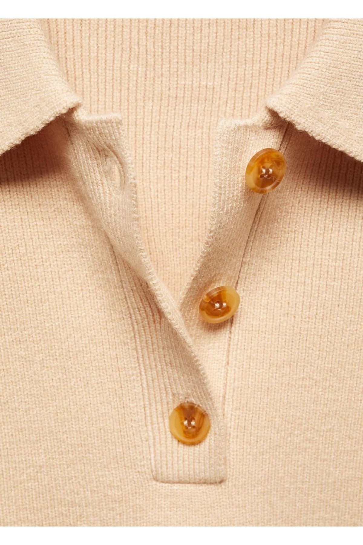 MANGO Woman-Pletený svetr s knoflíkovým límečkem 5