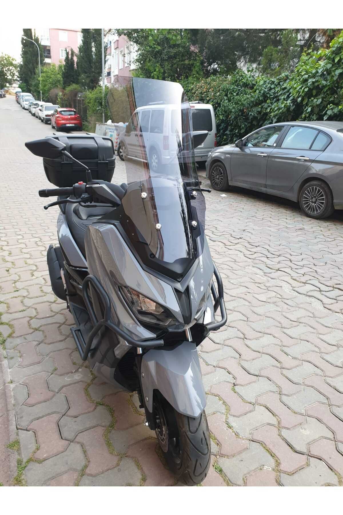 Küba Novax 200 Siperlik Ön Cam 2023-2025 Model 57cm Füme Renkli 4mm ORTA BOYLU CAM
