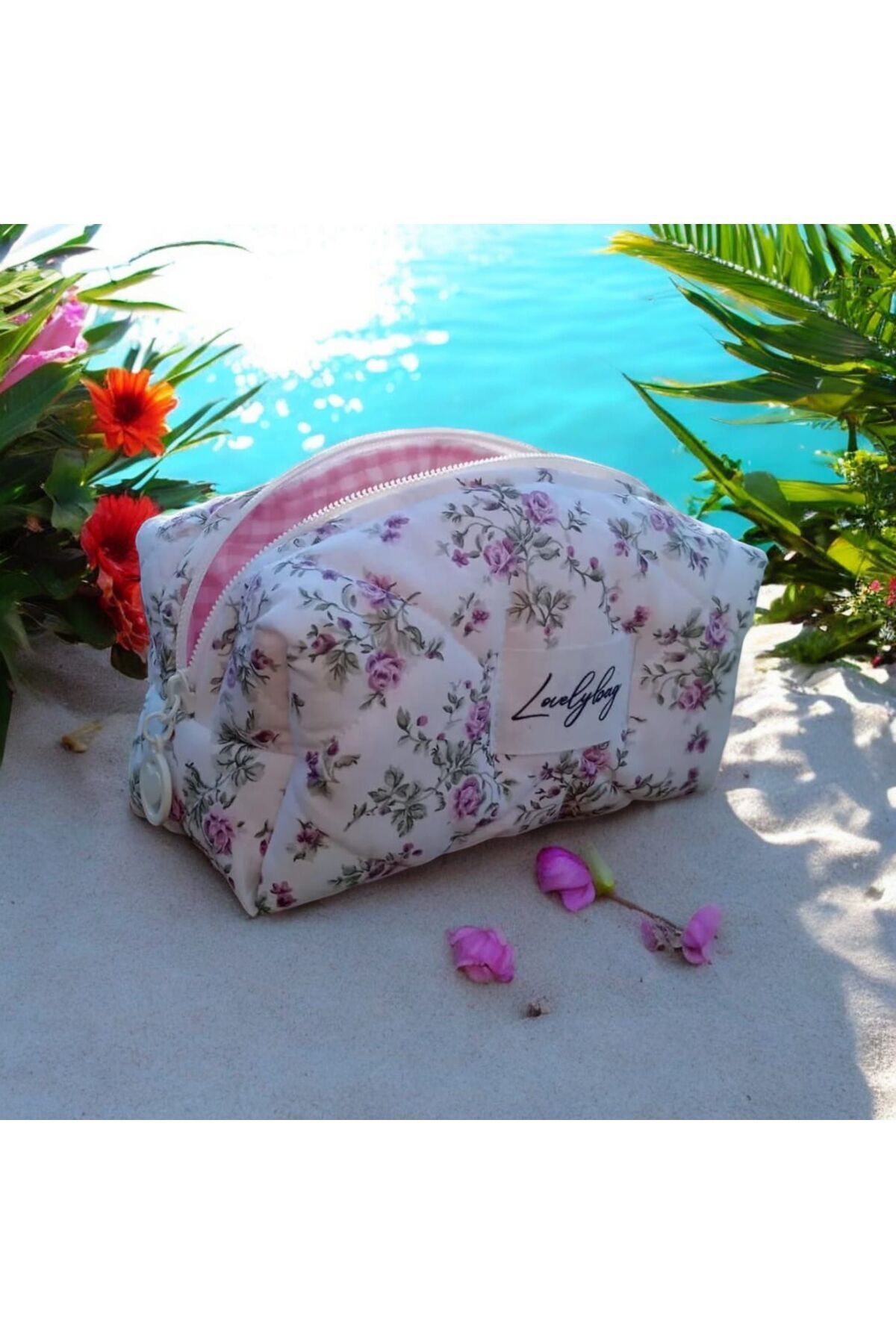 کیف آرایشی کوچک گل بنفش LOVELYBAG