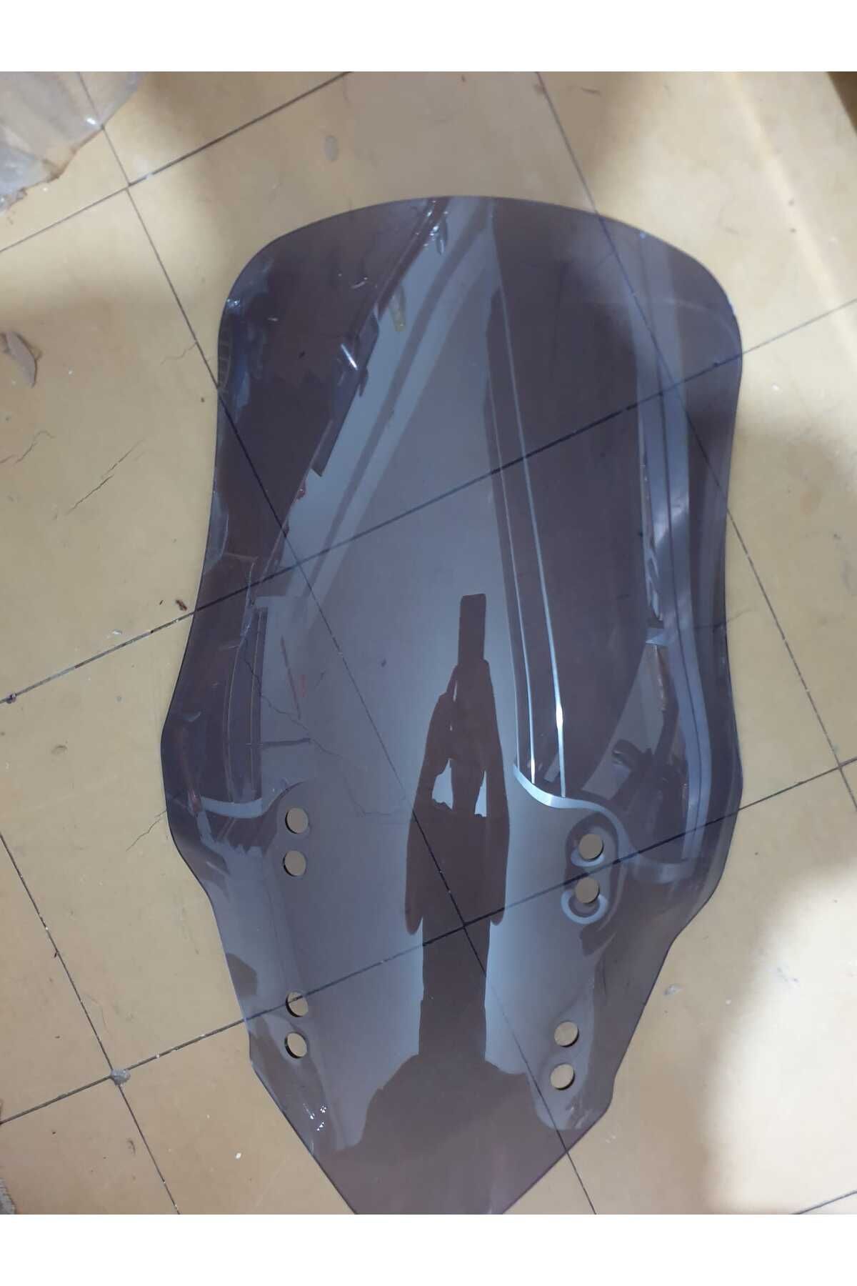 Voge SR4 Siperlik Ön Cam 2022-2025 Model 70cm Füme Renkli 4mm UZUN CAM