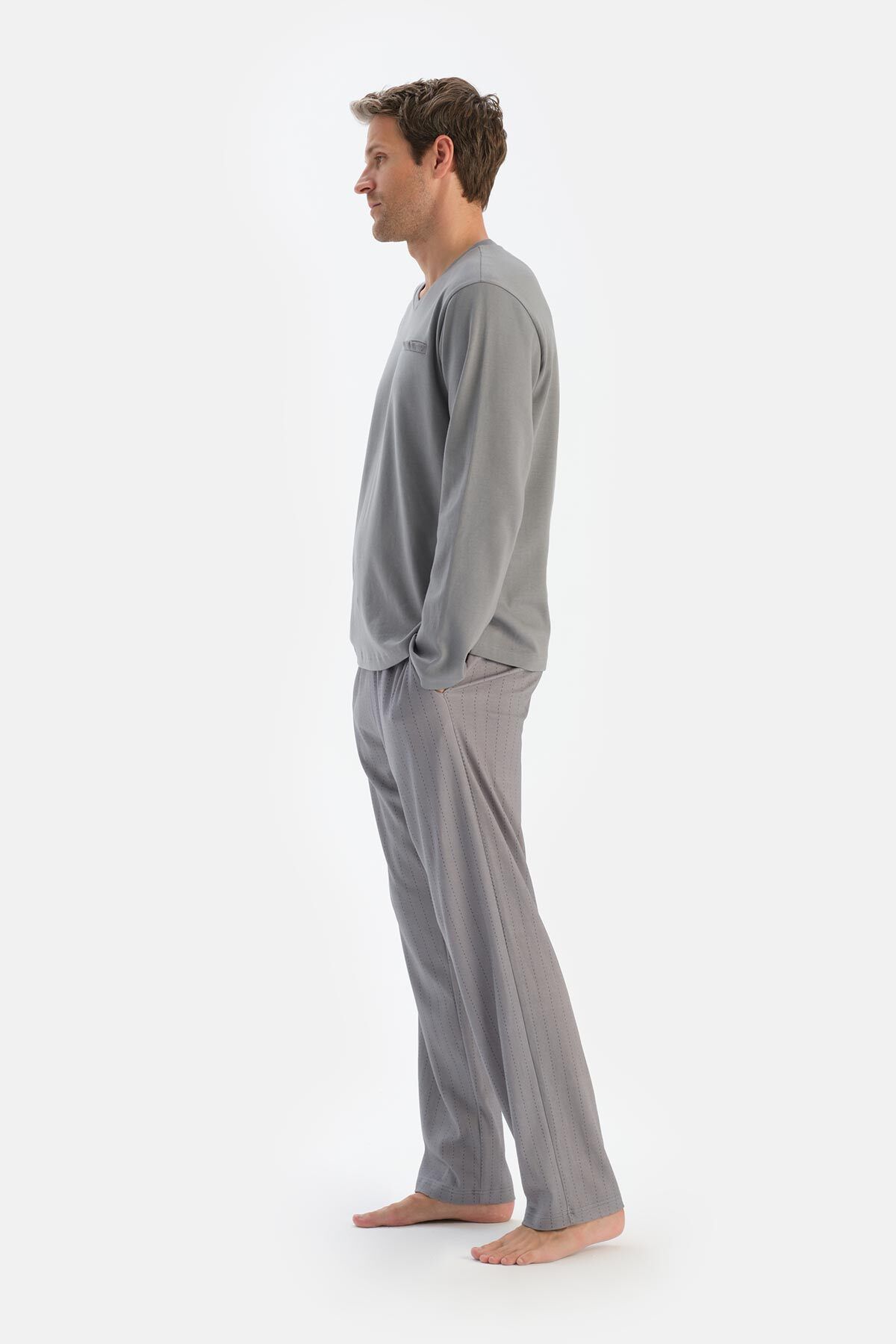 ست پیژامه مردانه مجموعه لباس خواب GRY V NECK FLETO T SHIRT PANTS Dagi
