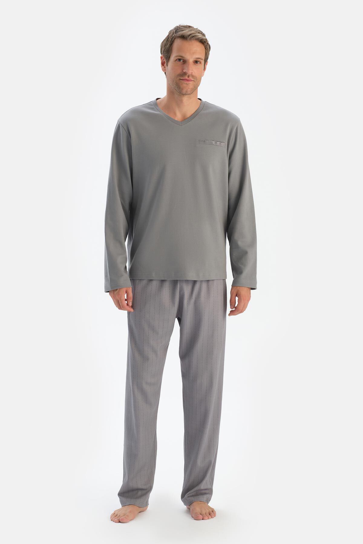 ست پیژامه مردانه مجموعه لباس خواب GRY V NECK FLETO T SHIRT PANTS Dagi