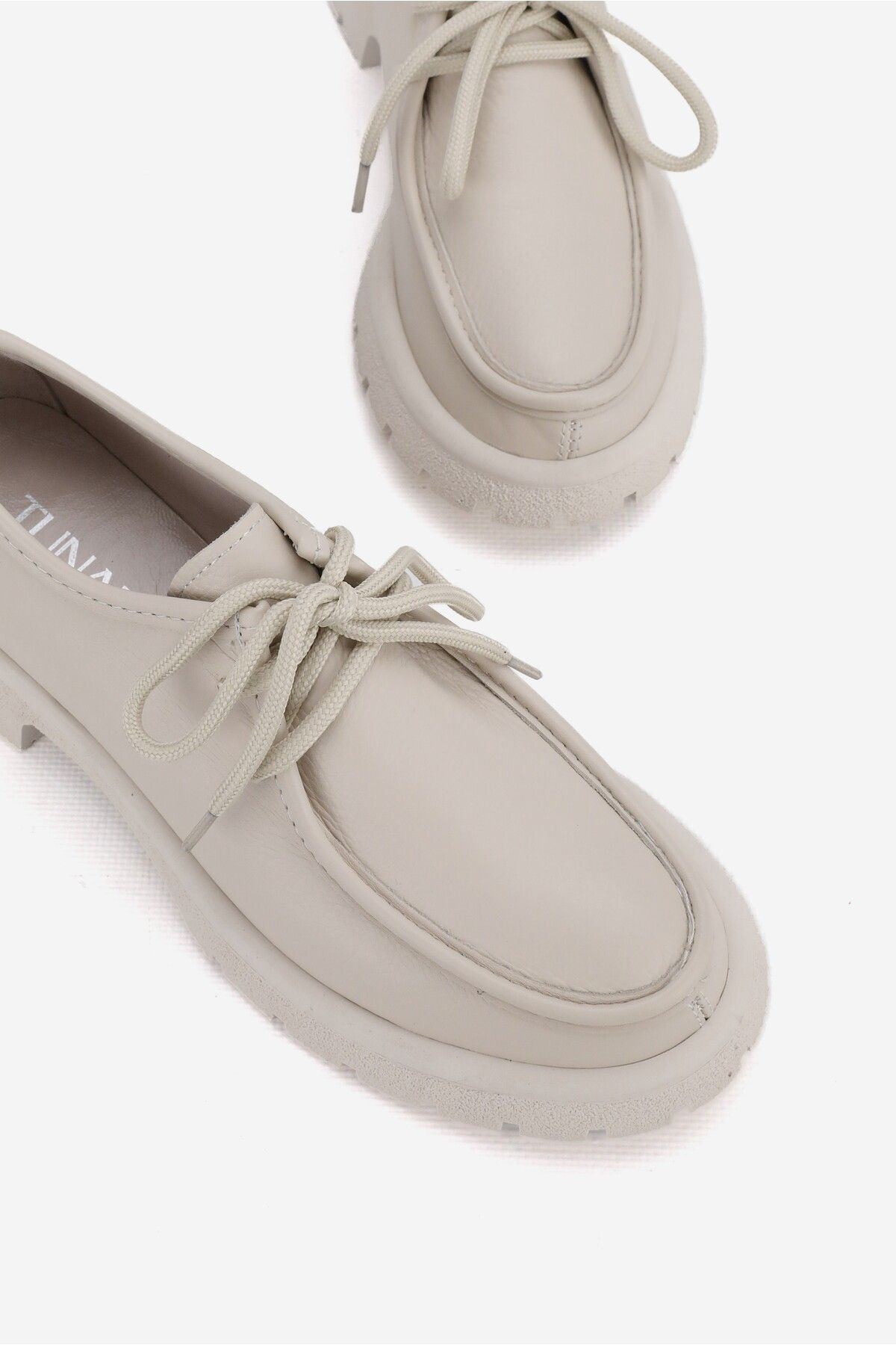 TUNAELLİ KADIN BEJ HAKİKİ DOĞAL DERİ 36-41 NUMARA BAĞCIKLI OXFORD AYAKKABI