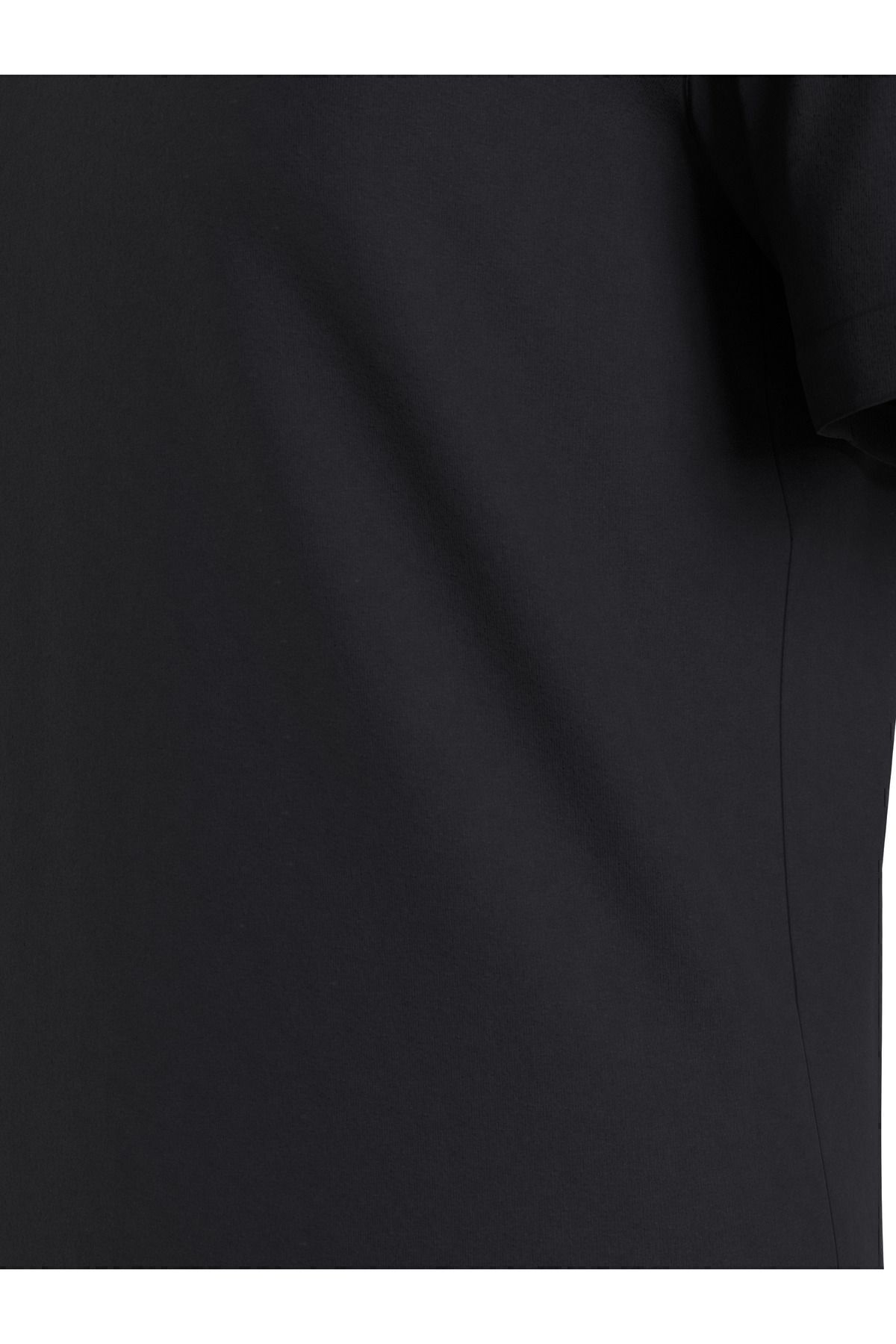 تی شرت مشکی مردانه پنبه آرم برند آقایان با استفاده از مشکیH1 روزانه J30J324682 0GO Calvin Klein