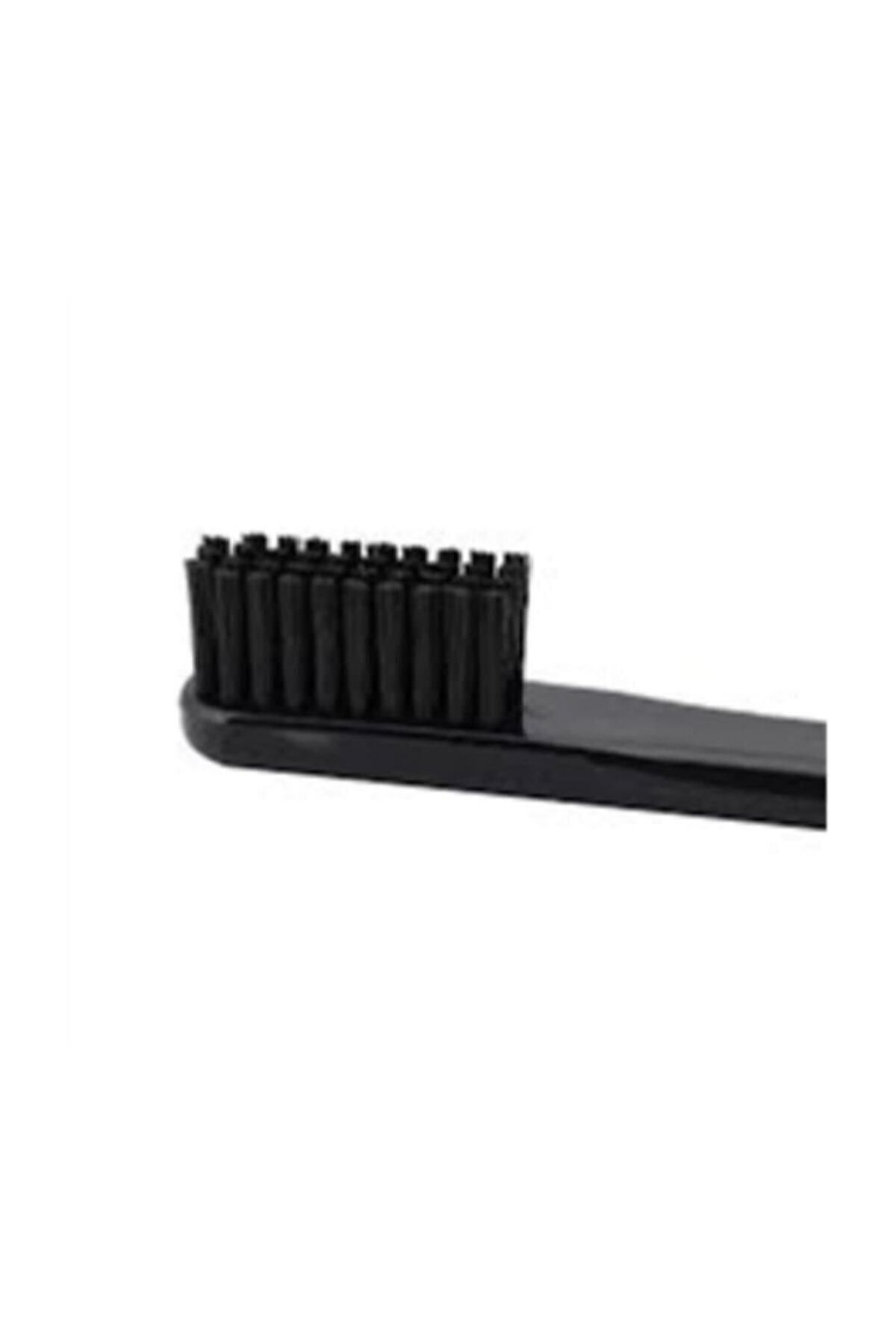 Marvis-Medium Medium Hard Black Toothbrush 3