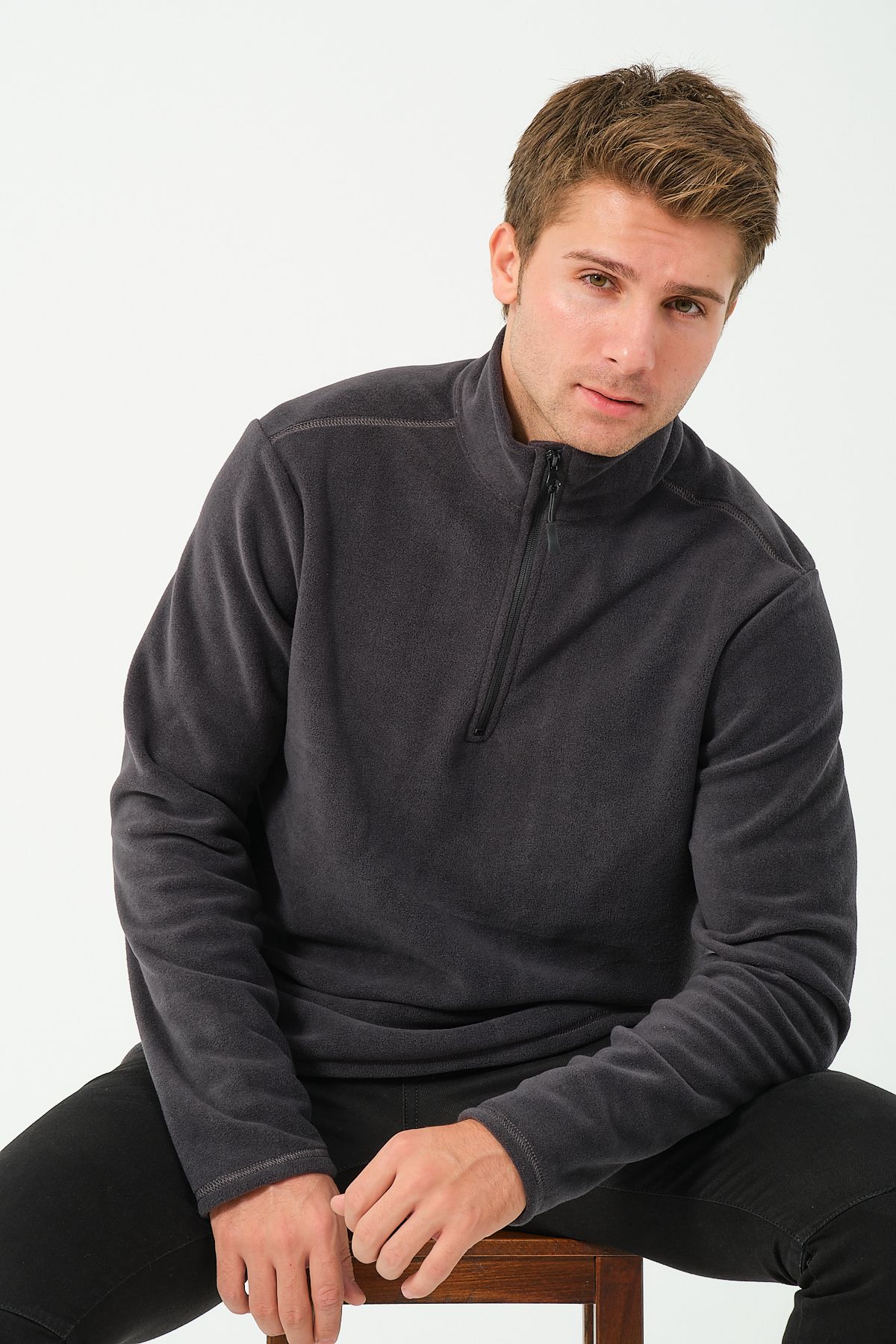 Men's Half Zipper Upright Neck Non-Pilling Fleece Anthracite