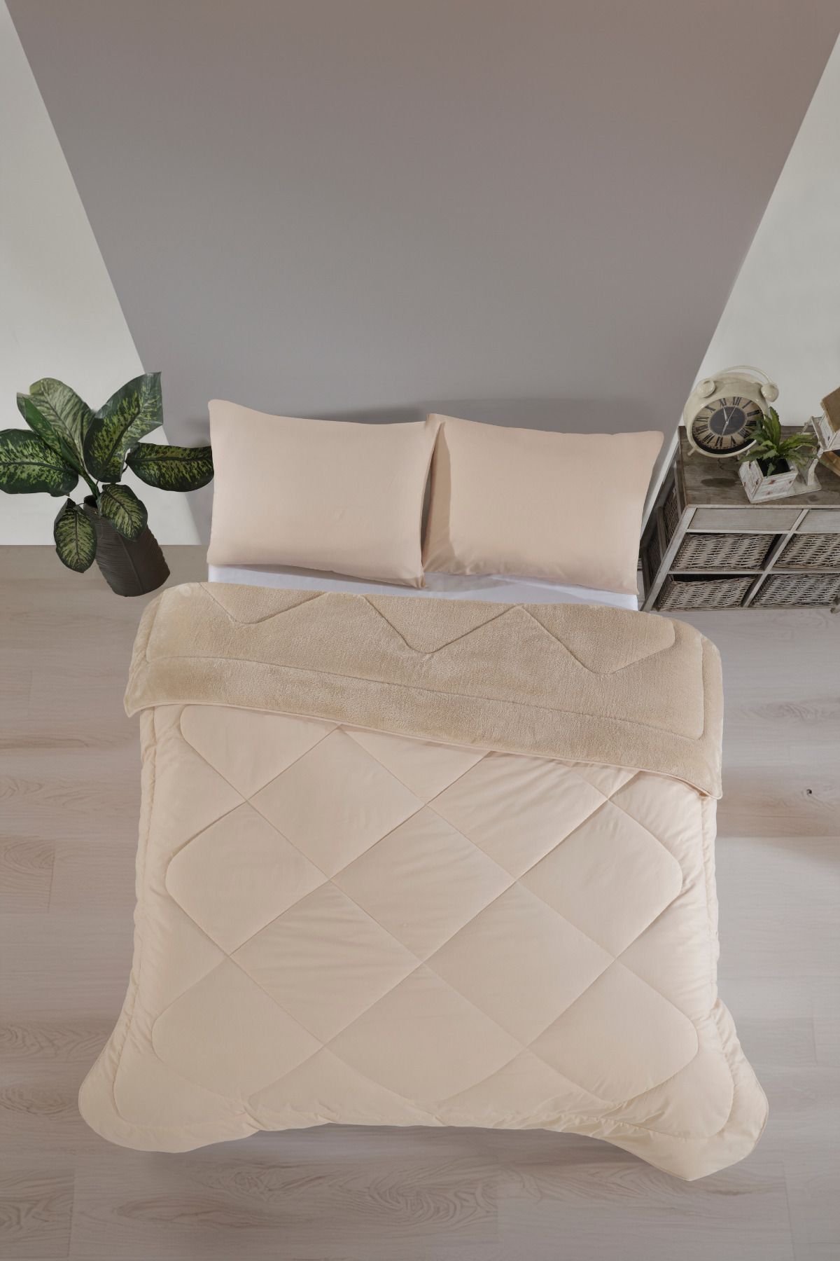 Formeya-Beige, übergroße Wellsoft-Steppdecke, doppelseitig, 215 x 235 12