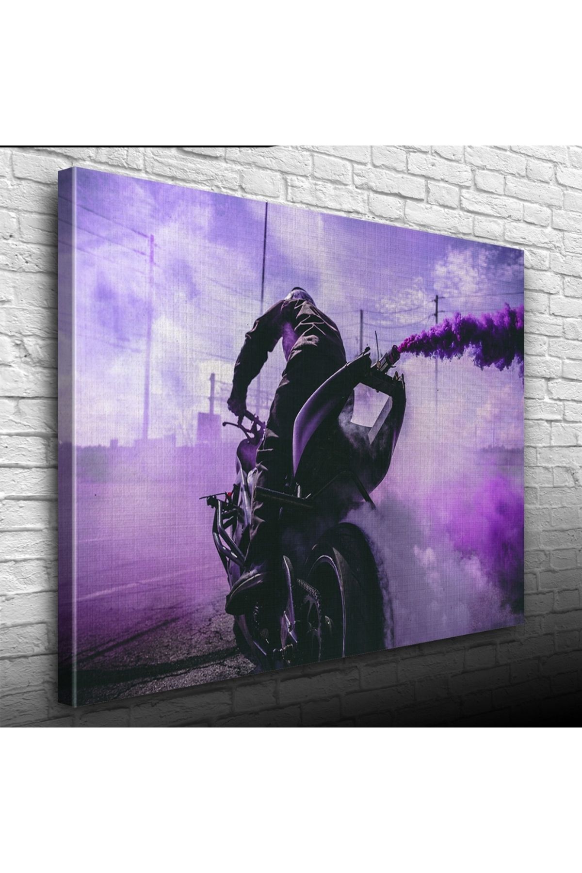 pazarella Mor Dumanlar saçan Motosiklet ve Sürücüsü Kanvas Tablo 50 x 70