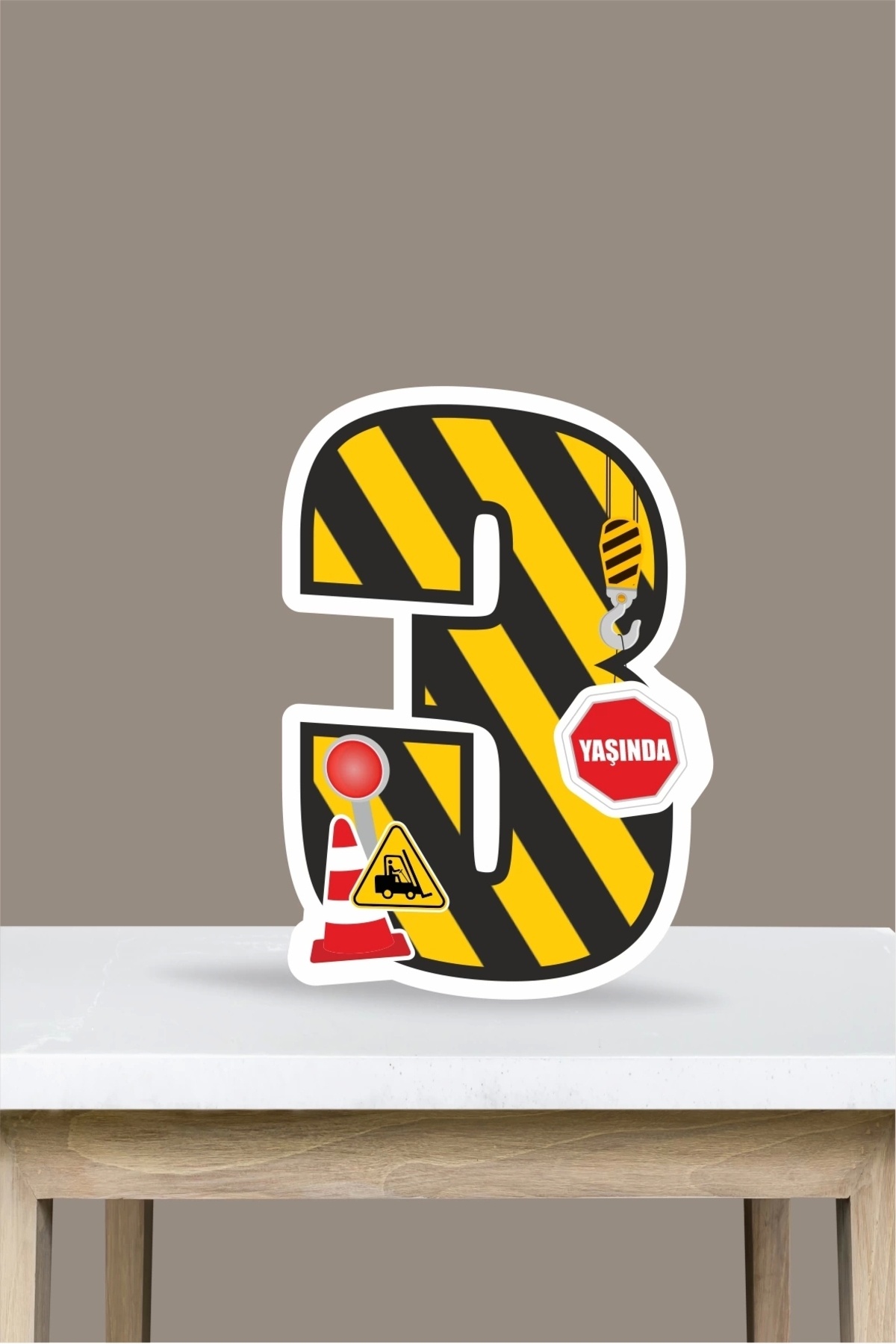 neşeli günlerim İş Makinaları Temalı Ayaklı Rakam Pano - 3 Yaş (40 cm)