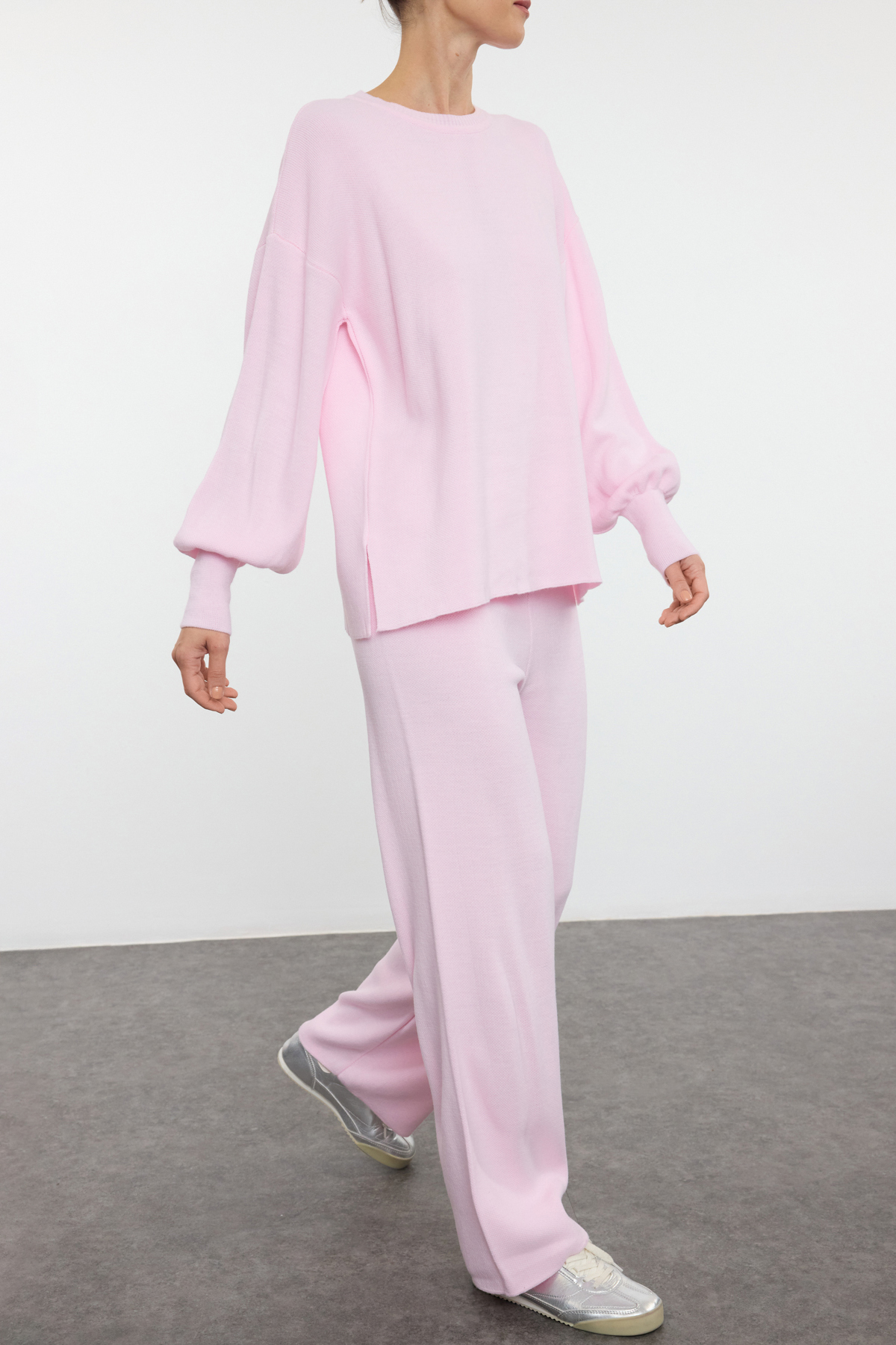 Trendyol Collection Wide Fit Powder Knitwear Set - Basic Lower-Upper Set Tedaw25Au00004