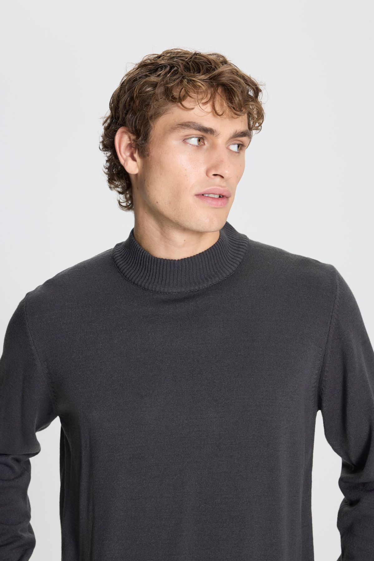 ALTINYILDIZ CLASSICS-Men's Anthracite Non-Pilling Anti-Pilling Standard Fit Half Turtleneck Knitwear Sweater 4
