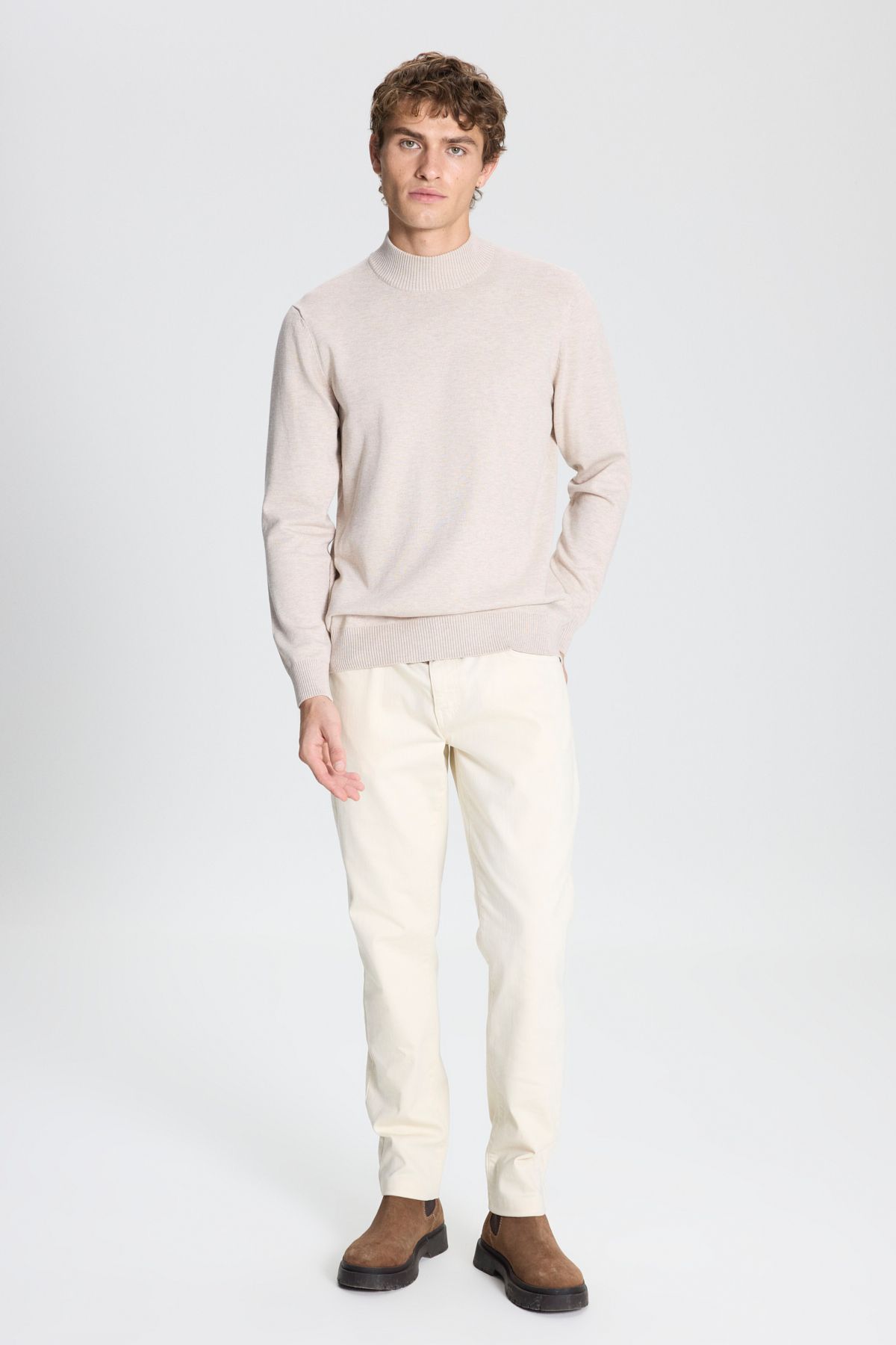 complete the look image
