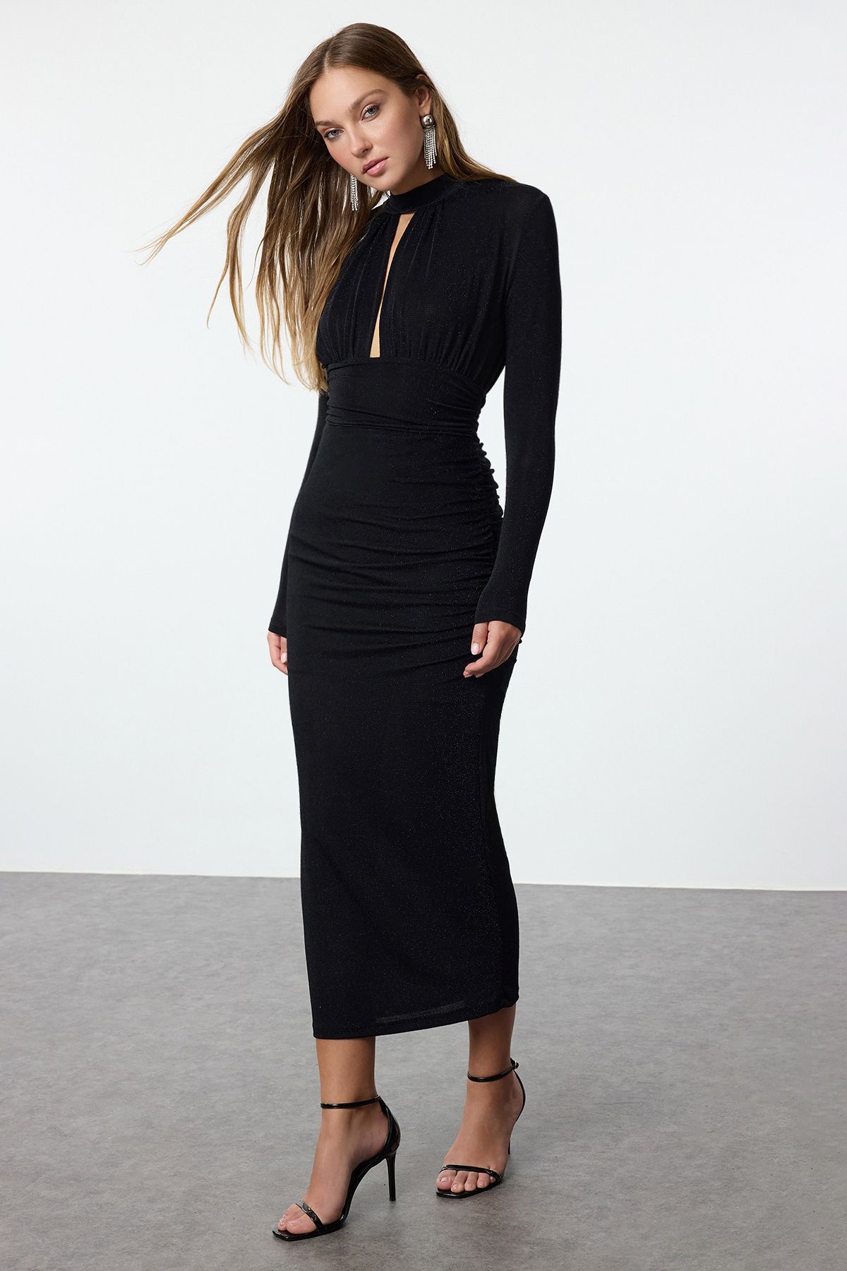 Trendyol Collection Czarna, Wycięta, Szczegółowa, Tkana, Elegancka, Wieczorowa Sukienka Na Studniówkę Kobieta - 40