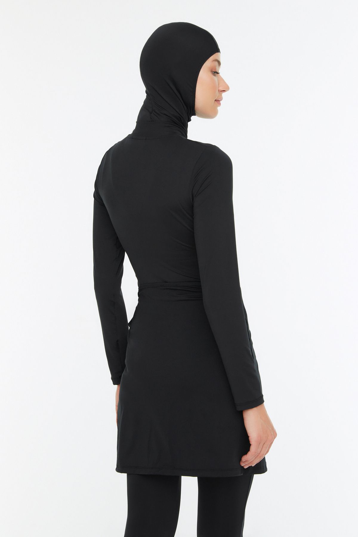 Trendyol Modest-Schwarz gestreiftes, detailliertes 4-teiliges Surf-Badeanzug-Set TCTSS22CF0018 5