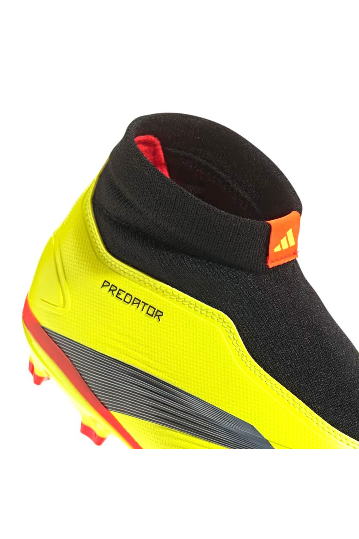 کرمپون زرد مردانه و زنانه Predator League ll fg yellow football crampon ig7766 adidas