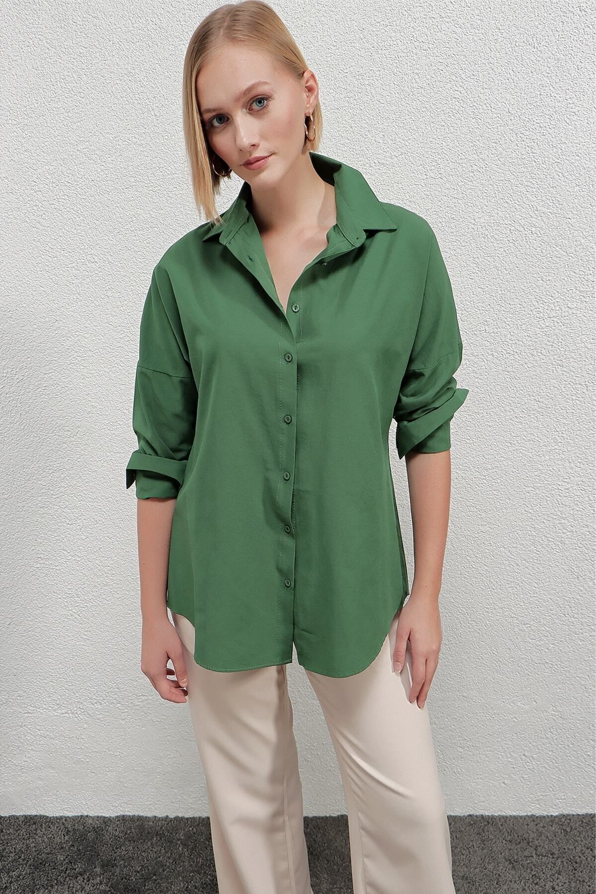 Emerald green dress shirt womens 2025