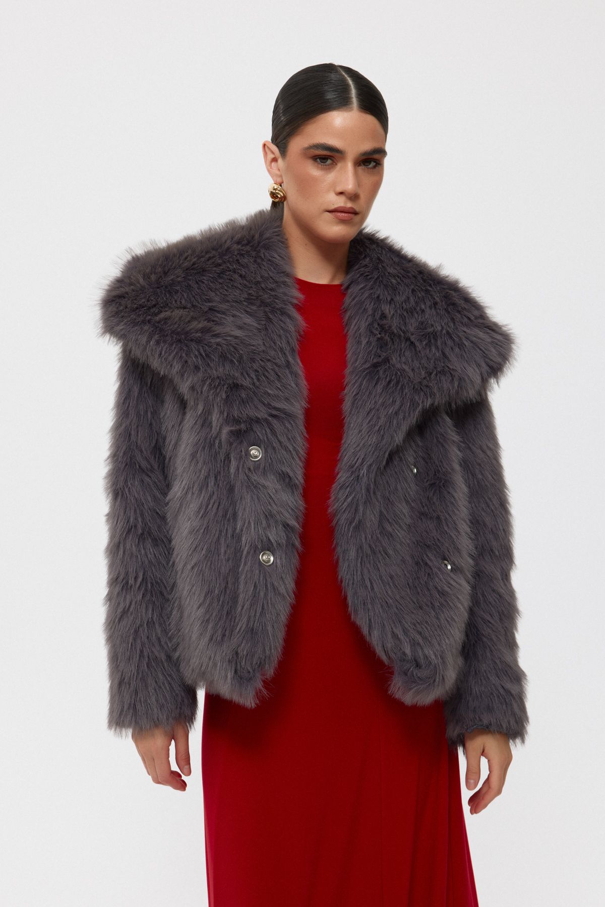 Seda Yalc n Atelier Anthracite Short Faux Fur Jacket Stylish and Comfortable Trendyol