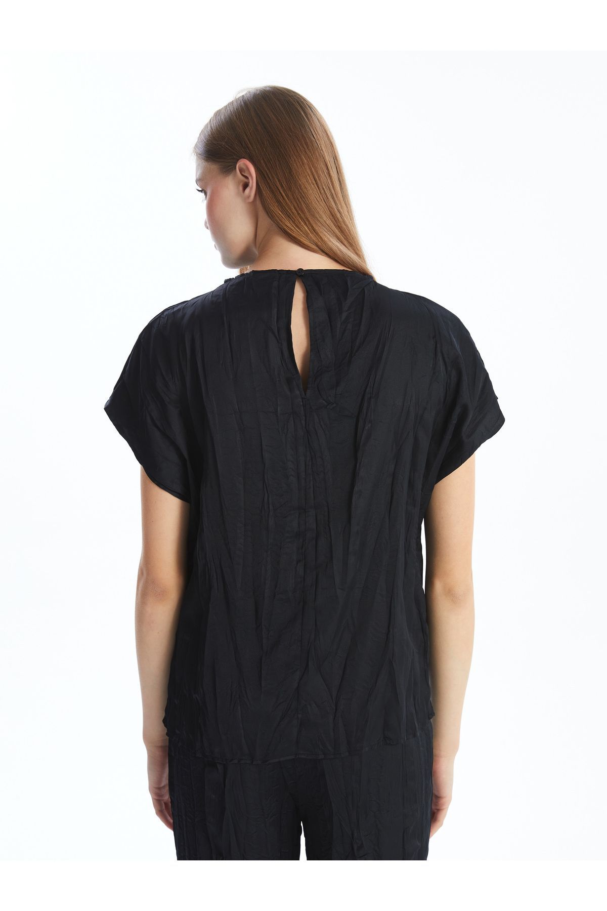 LC Waikiki-Oversize Satin Women's Blouse - Stand Collar 4