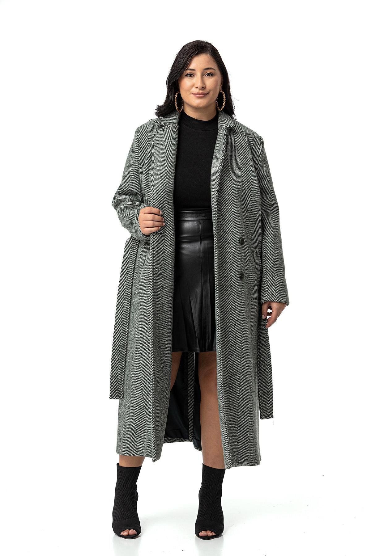 DISENTIS MODEST-Long Green Coat - Plus Size, Buttoned and Belted, Deep Slit and Herringbone Lining 2