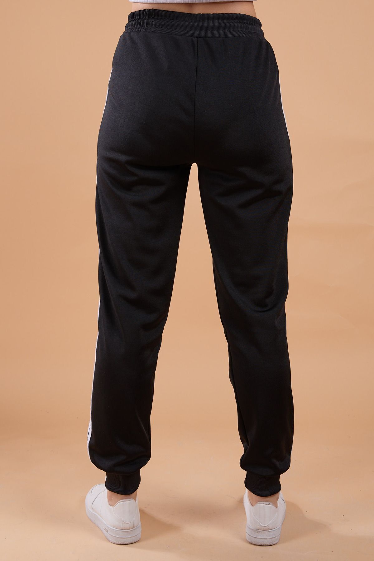 TOFİSA-Pantaloni de trening negri pentru femei medii - uni 23788 4