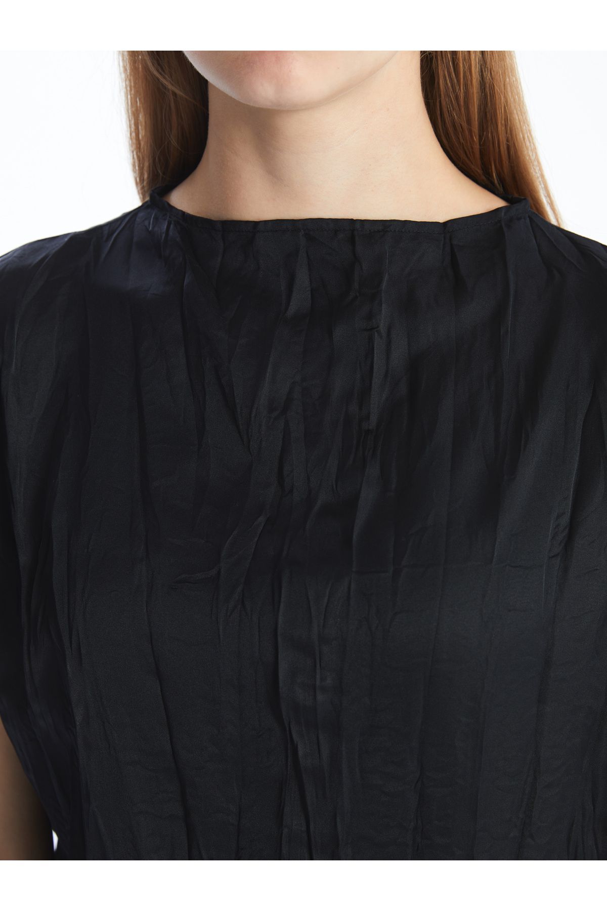 LC Waikiki-Oversize Satin Women's Blouse - Stand Collar 3