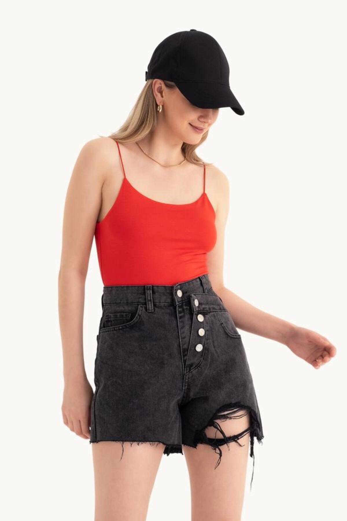 complete the look image