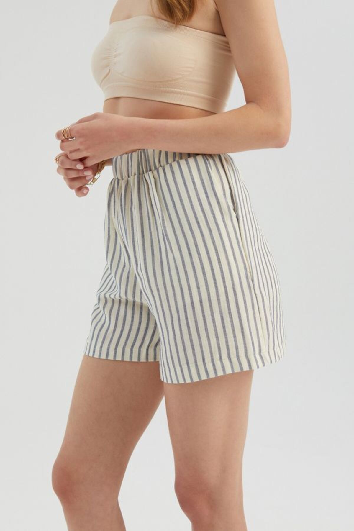 Hiccup-Stripe High Waist Elastic Waist Shorts 4