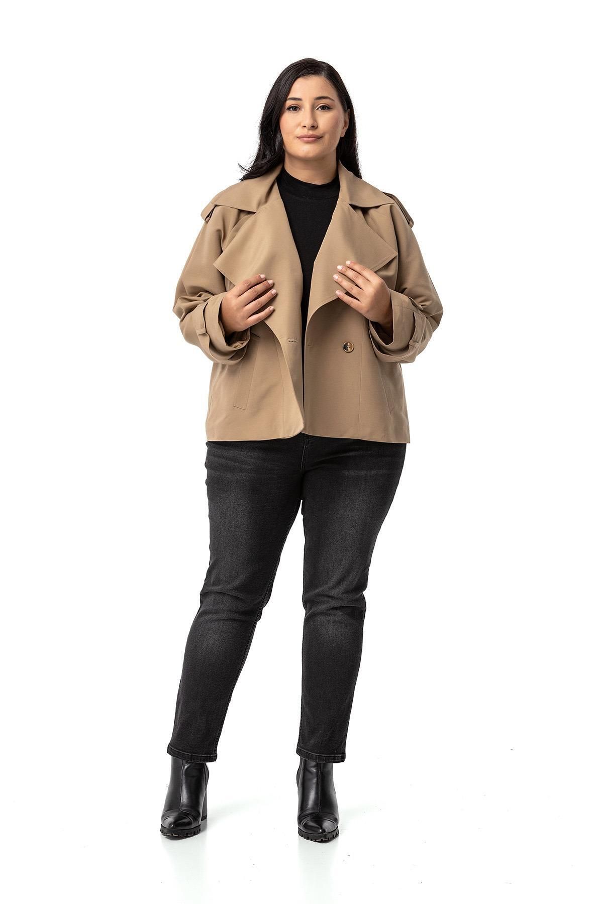 complete the look image