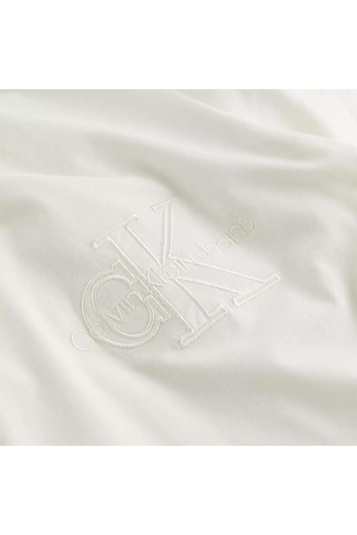 Calvin Klein-Satin Appliqued Regular Tee 2