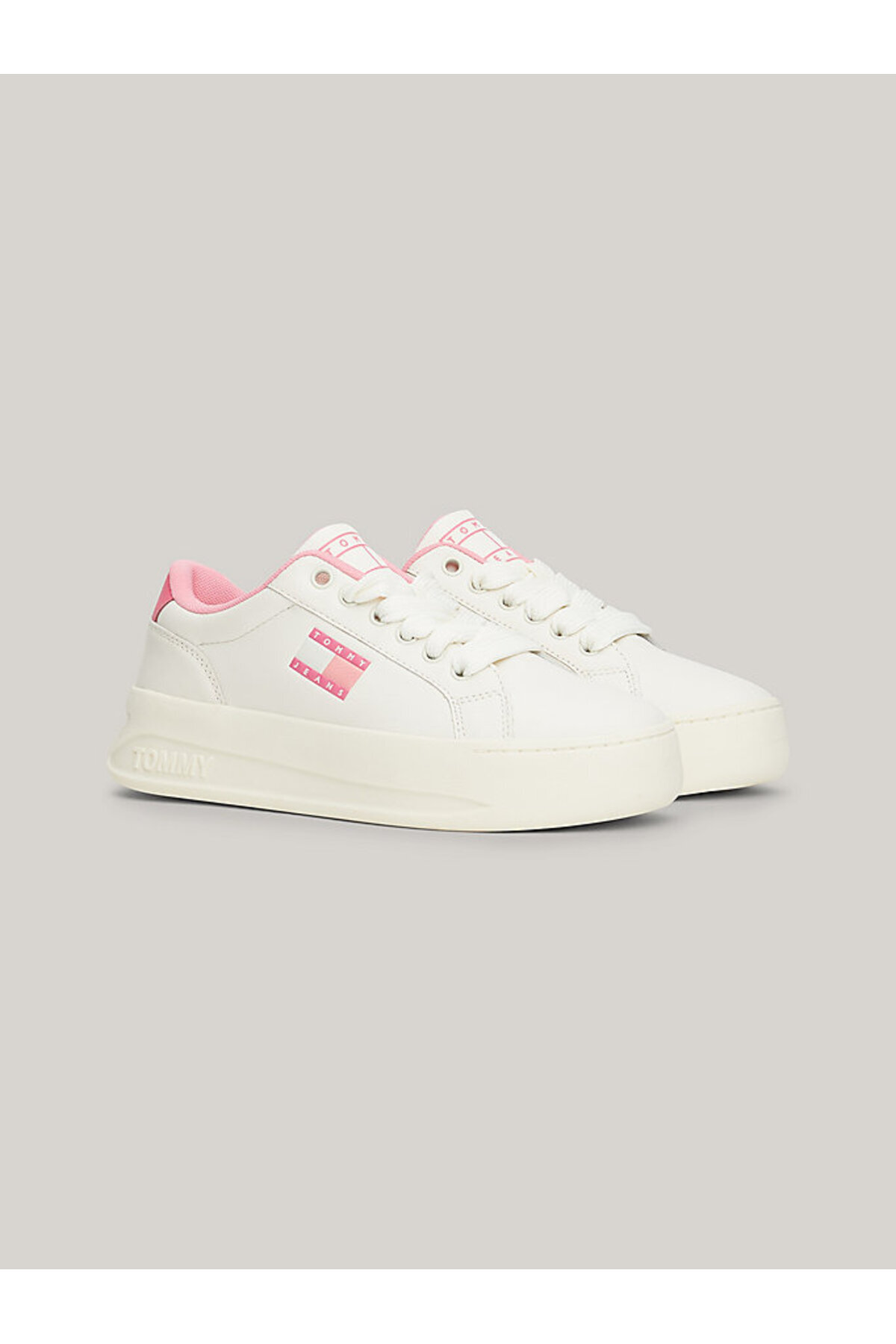 Tommy Hilfiger  Tommy Jeans Kadın Cıty Flatform Taban Spor Ayakkabı