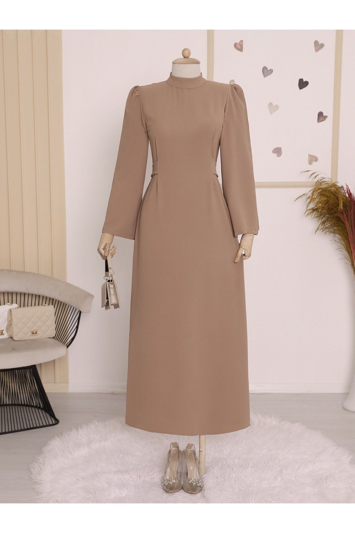 Modamorfo-Sukienka Mink Color Judge Collar z wiązaniem w talii 1